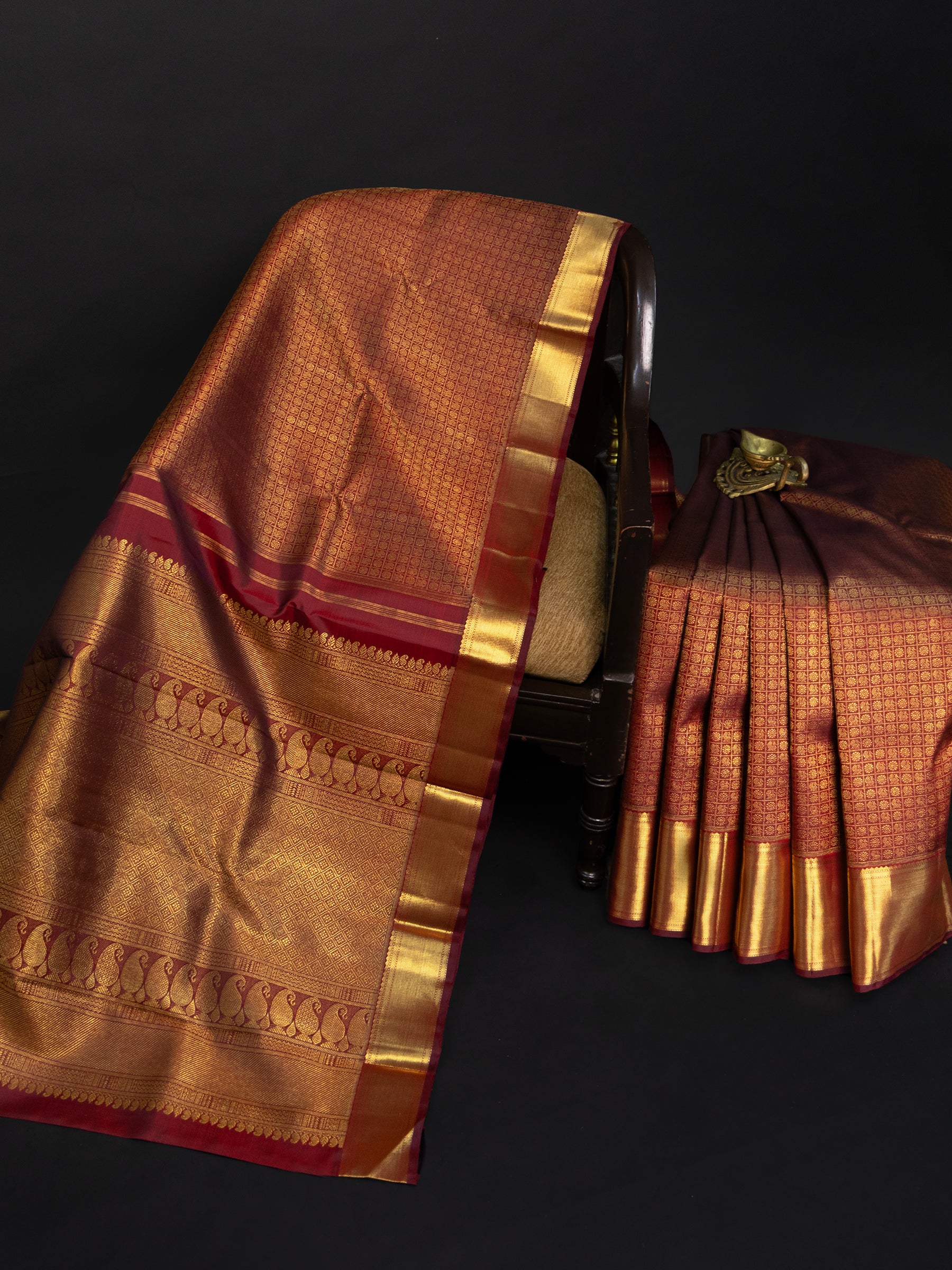 1000 Butta deep brown /Bridal Kanjipuram Silk Saree CLSA6840