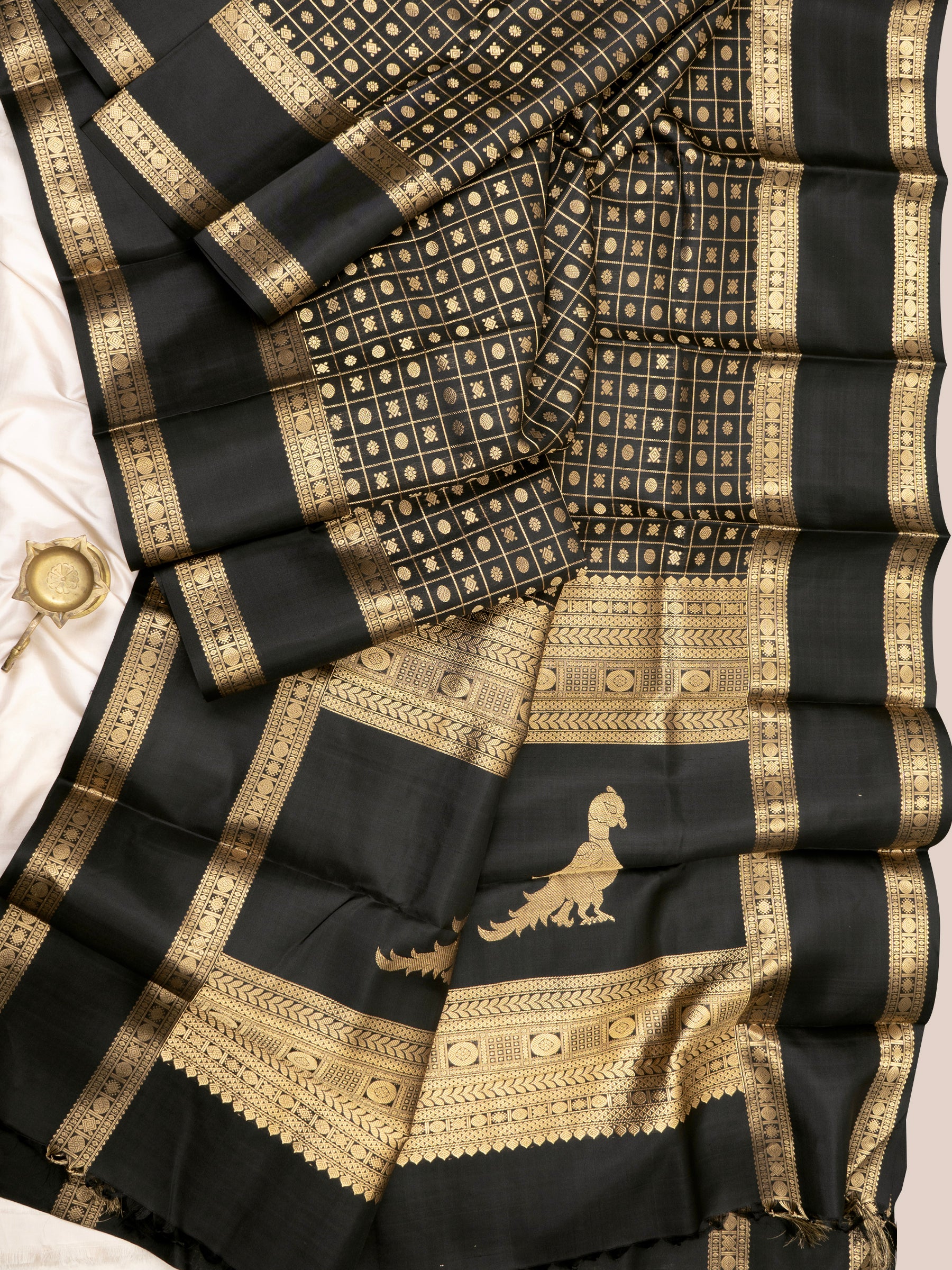 Black kattam butta - kili pallu/ special edition kanjipuram silk CLSA5153