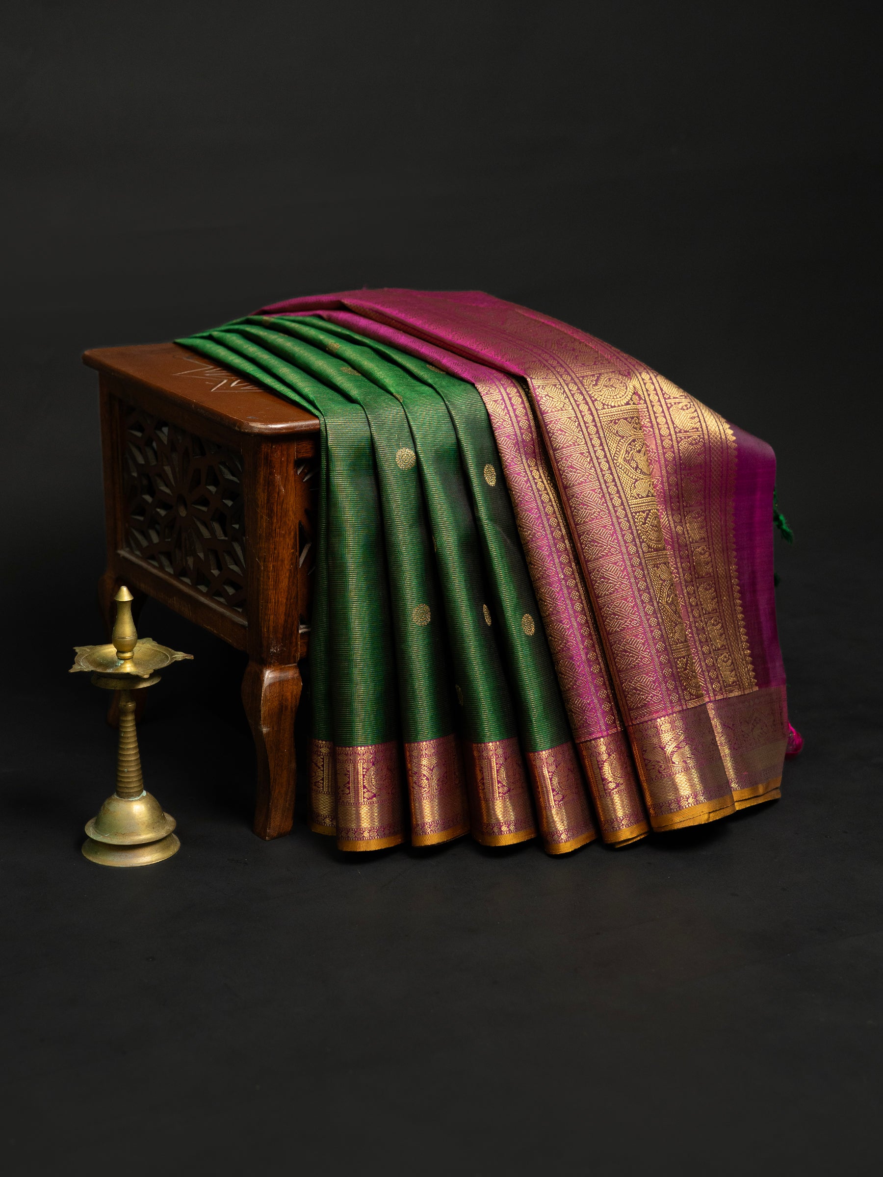 Dark green vairaoosi Kanjipuram Silk Saree CLSA10160