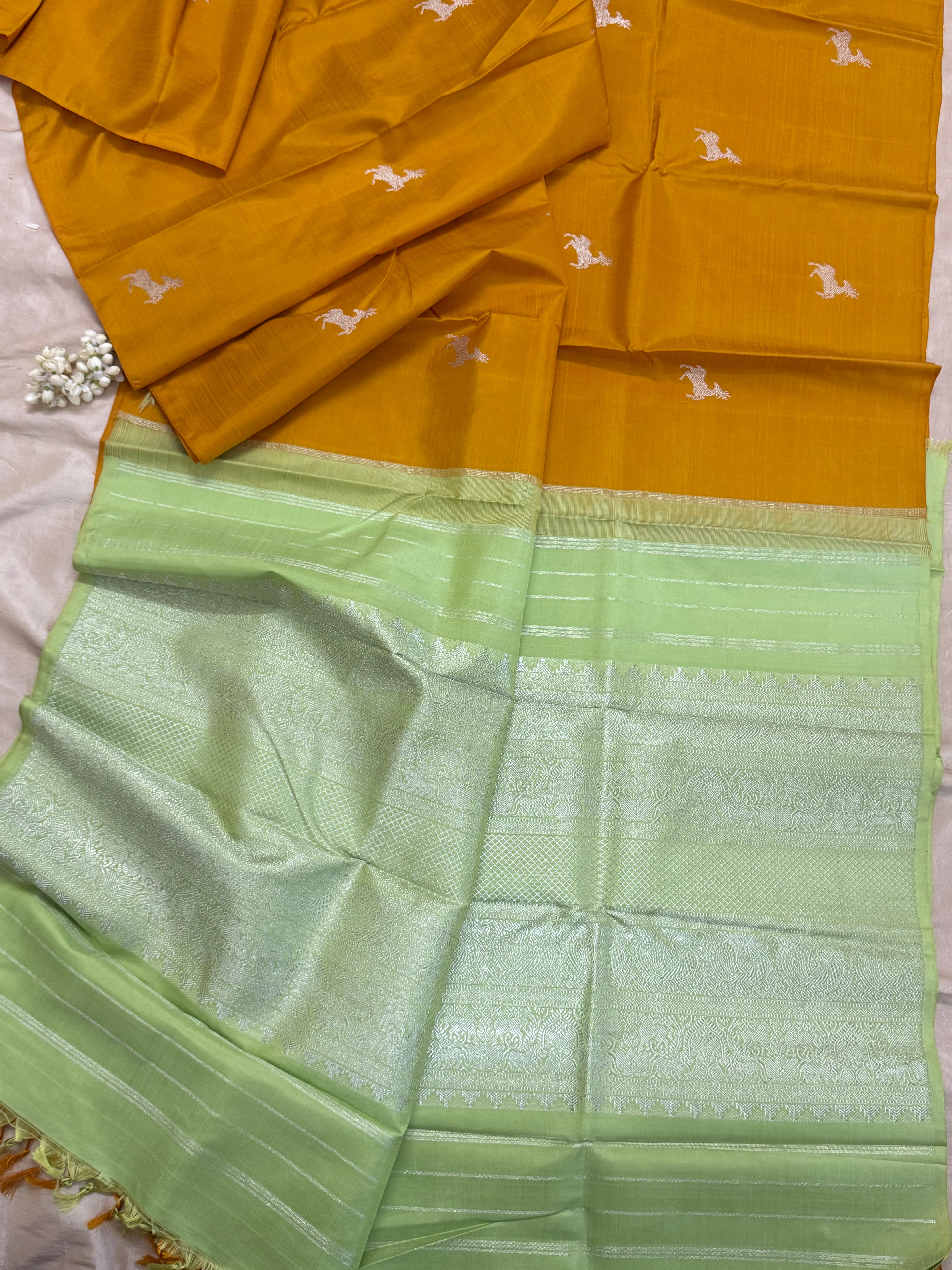 Mustard yellow maan butta silver zari / Kanjipuram silk