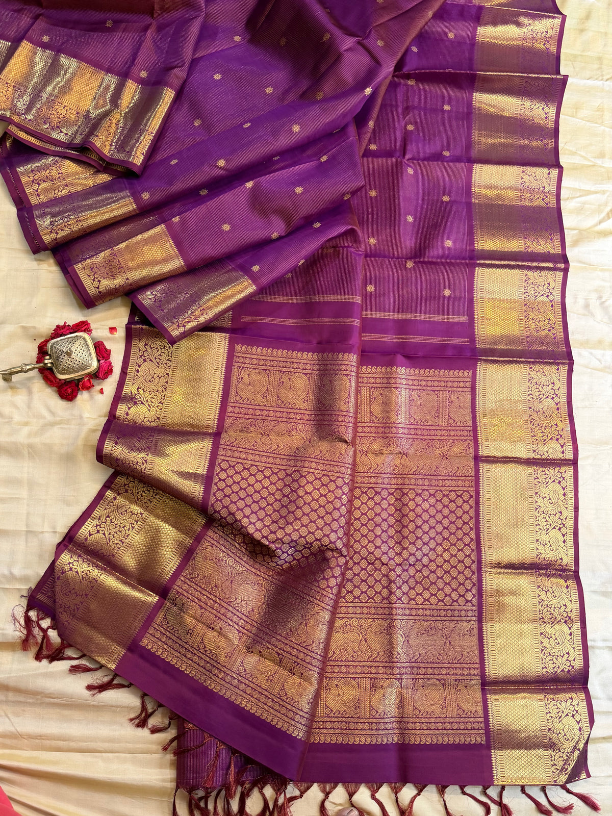 Purple shot Araku colour Vairaoosi / pure Zari Kanjipuram silk