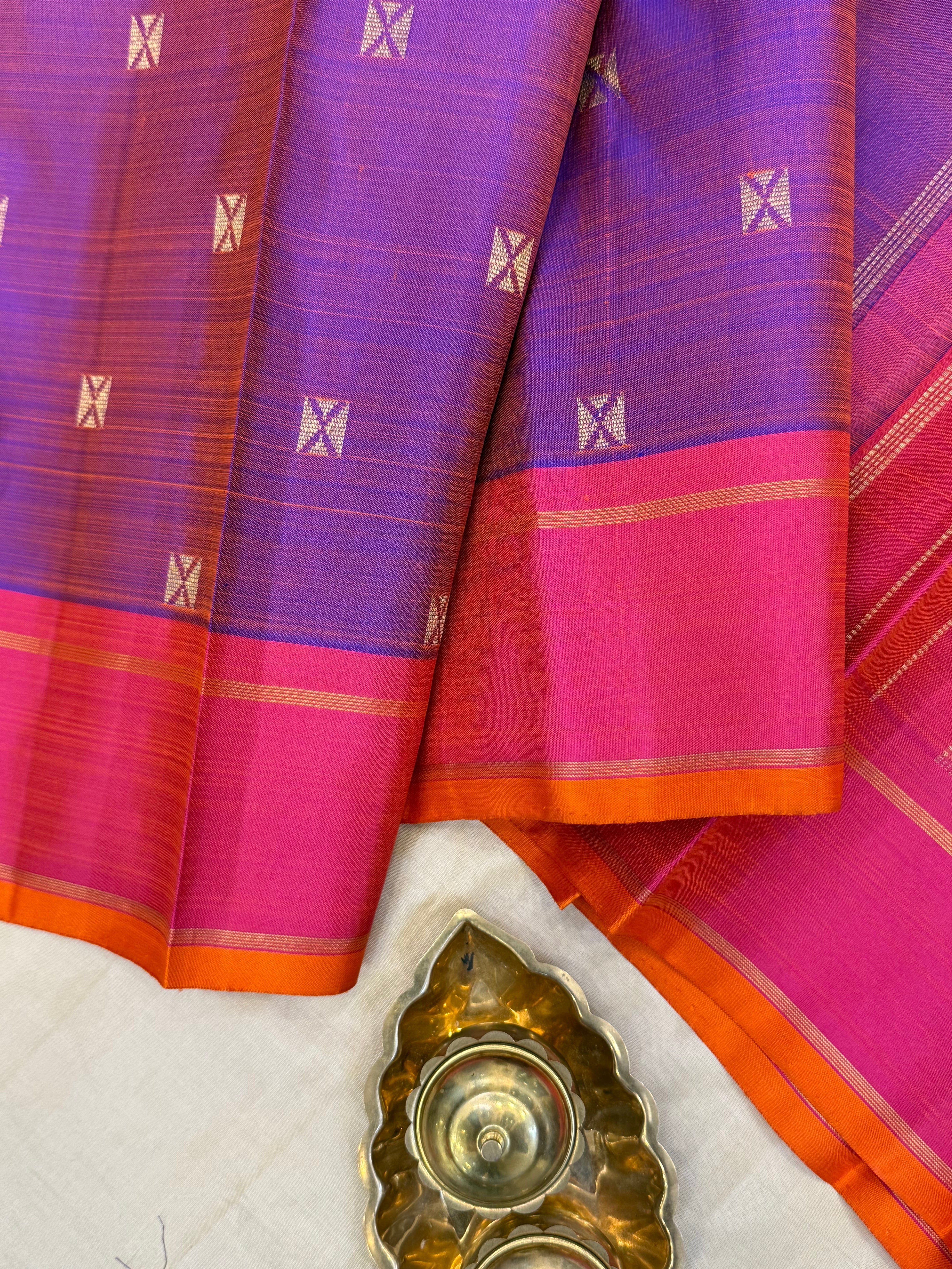 Kalyani : purple shot pink / Kanjipuram silk