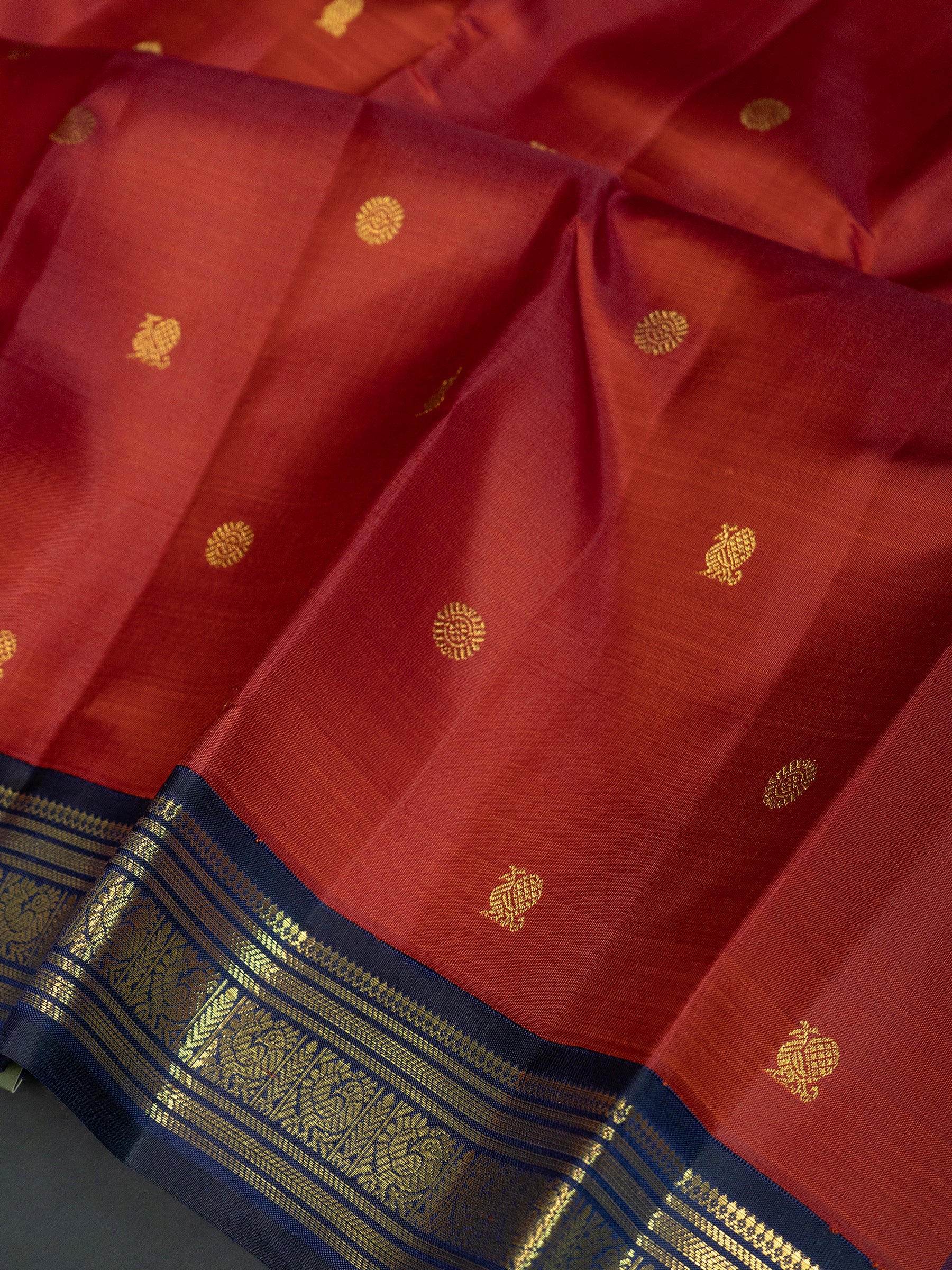 Rust Korvai dark blue border Kanjipuram Saree CLSA10046