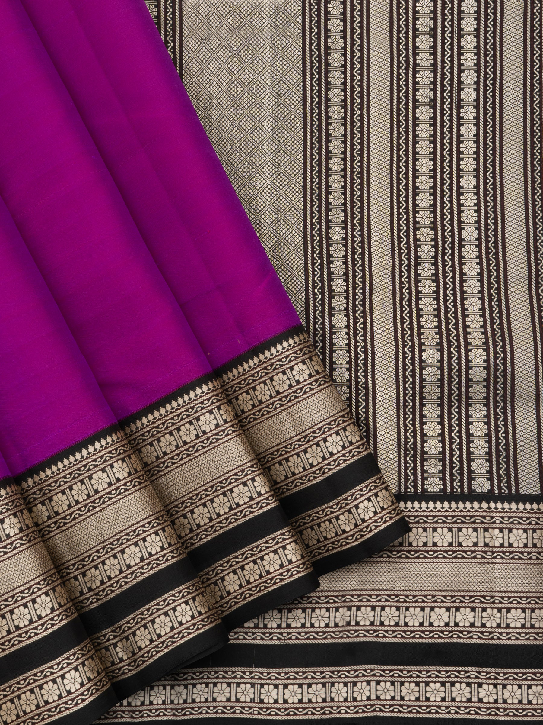 Vadamalli and black varisapet border/ Arani Silk Saree CLSA10205