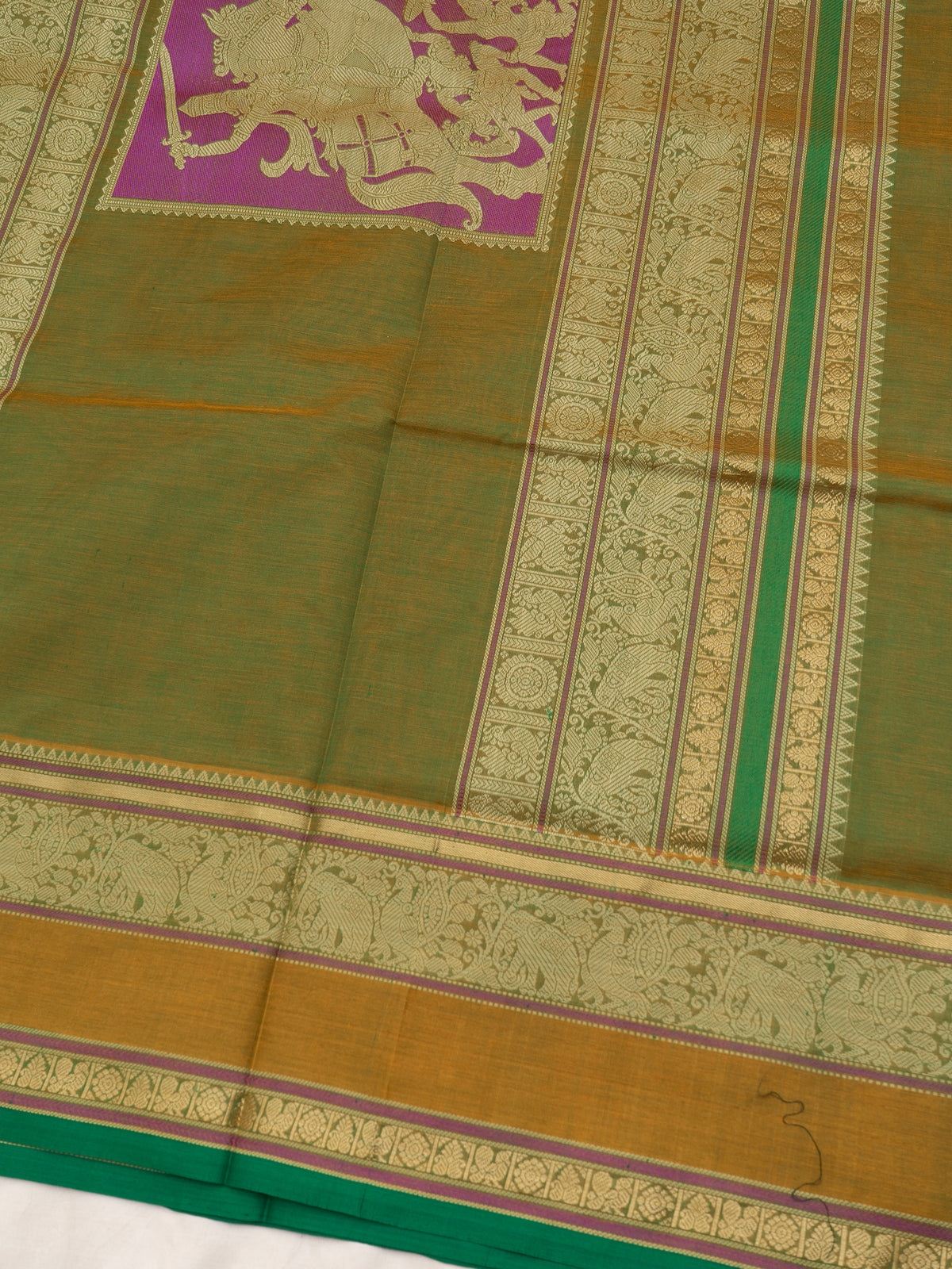 Manthulir body thread butta/Silk Cotton Saree CLSA10246