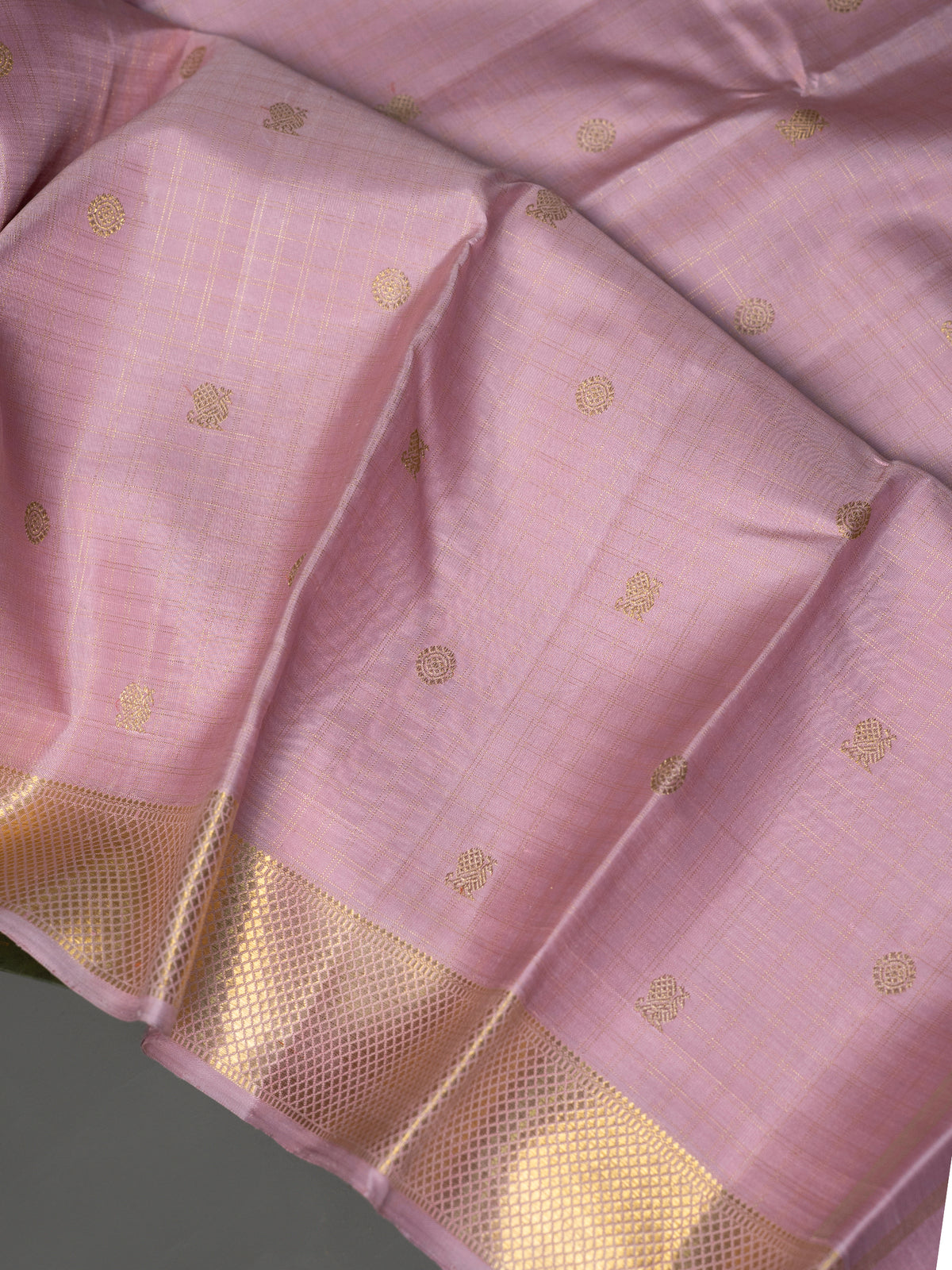 Light pink Zari checks and butta/Kanjipuram Silk Saree CLSA10364