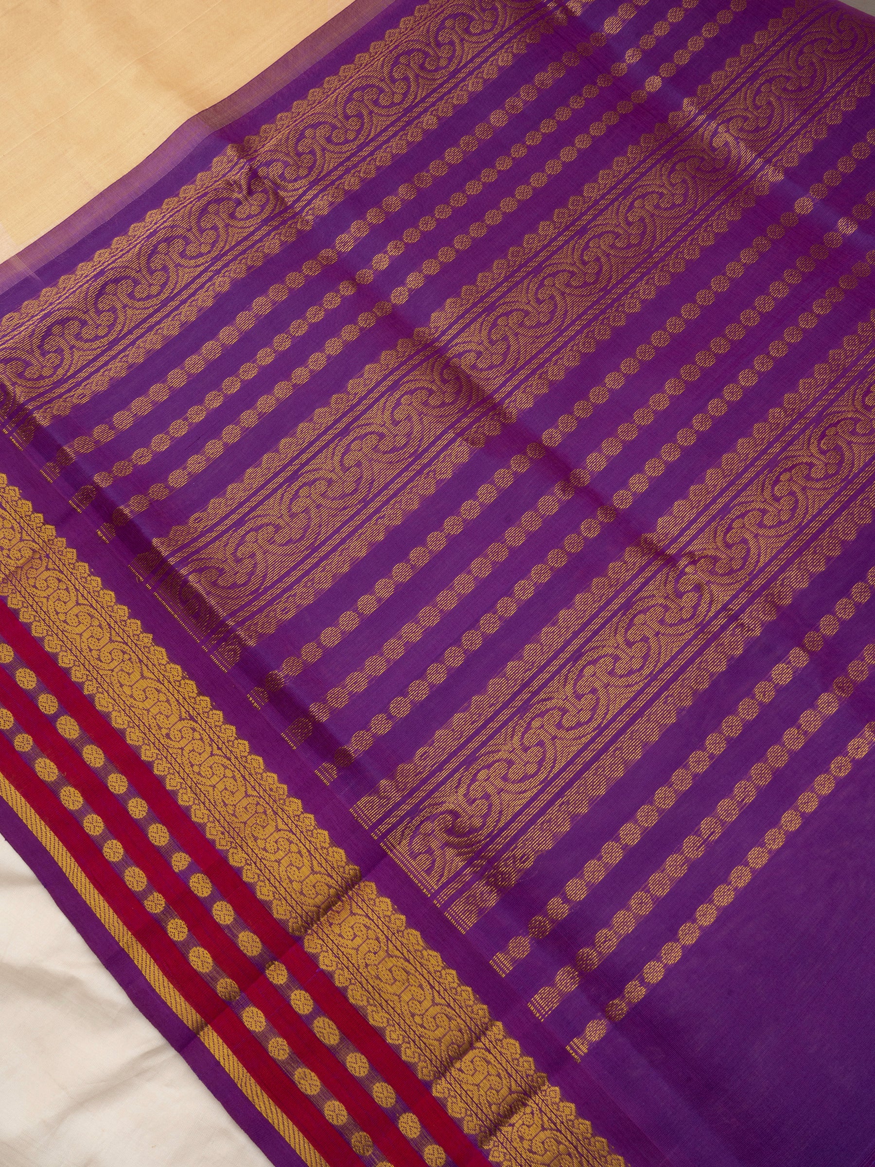 Offwhite  and purple varisapet border/Silk Cotton Saree CLSA10422