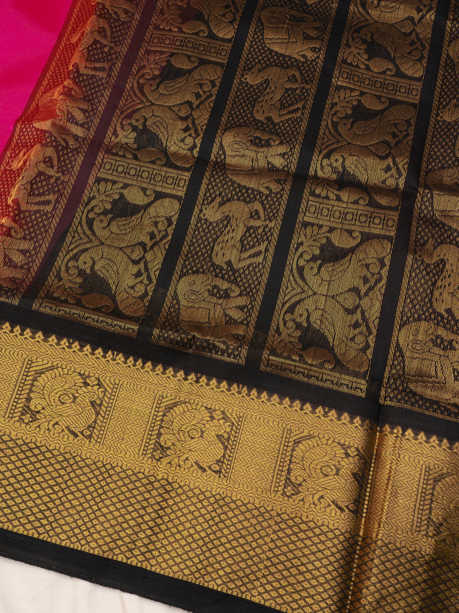 Pink multi butta / Silk Cotton Saree CLSA10448