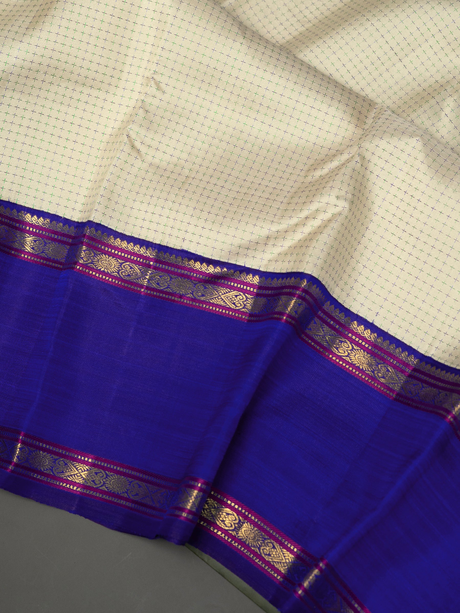 Plus Butta Ganga Jamuna Kanjipuram Silk Saree CLSA11074