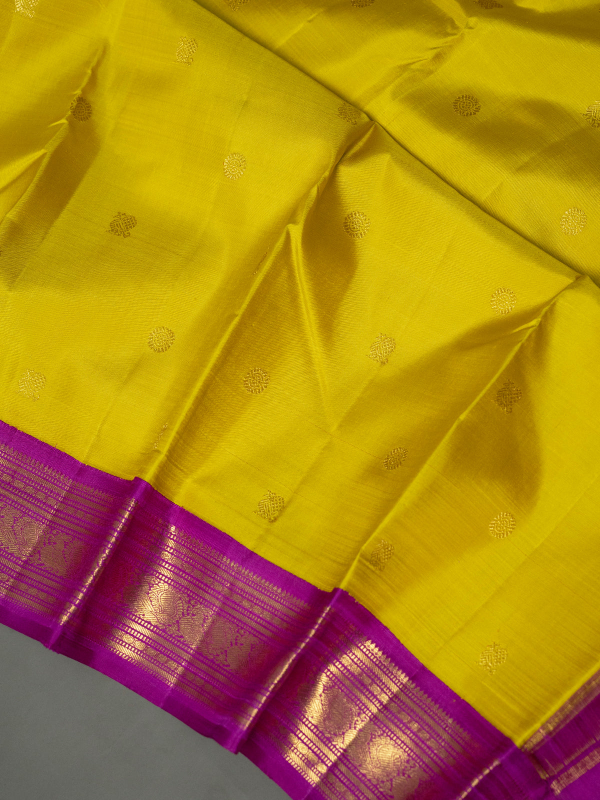 Sampanga colour korvai / Kanjipuram Silk Saree CLSA11450