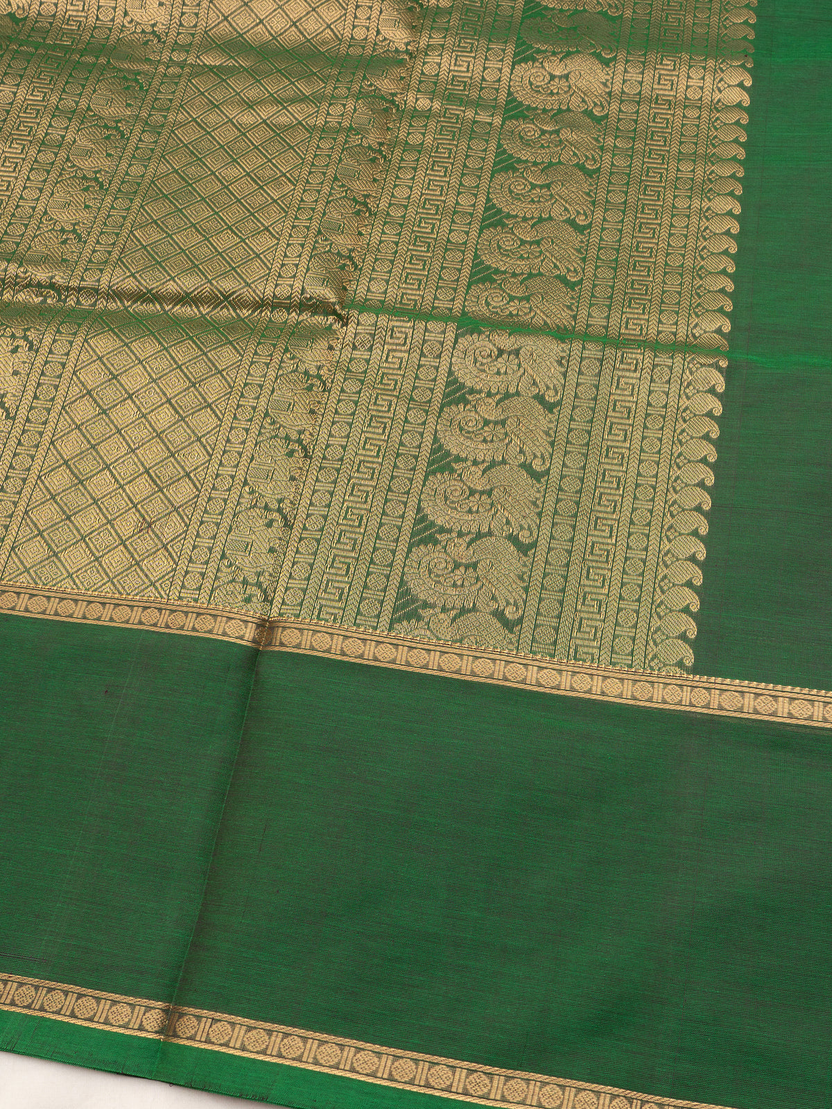 Bottle green veldhari and border butta / Silk Cotton Saree CLSA11843