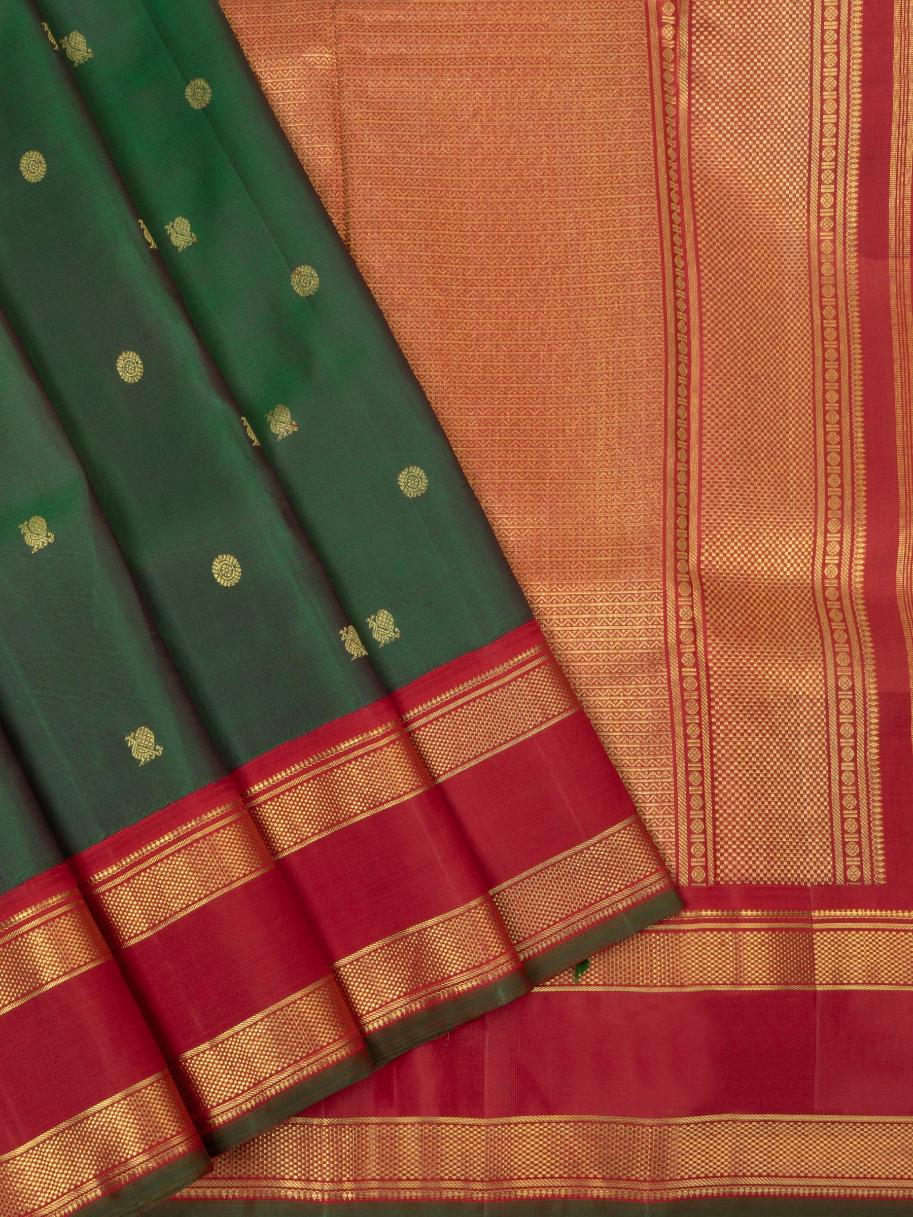 Dark green and deep red rettapet border kai korvai/ Kanjipuram silk Saree CLSA207