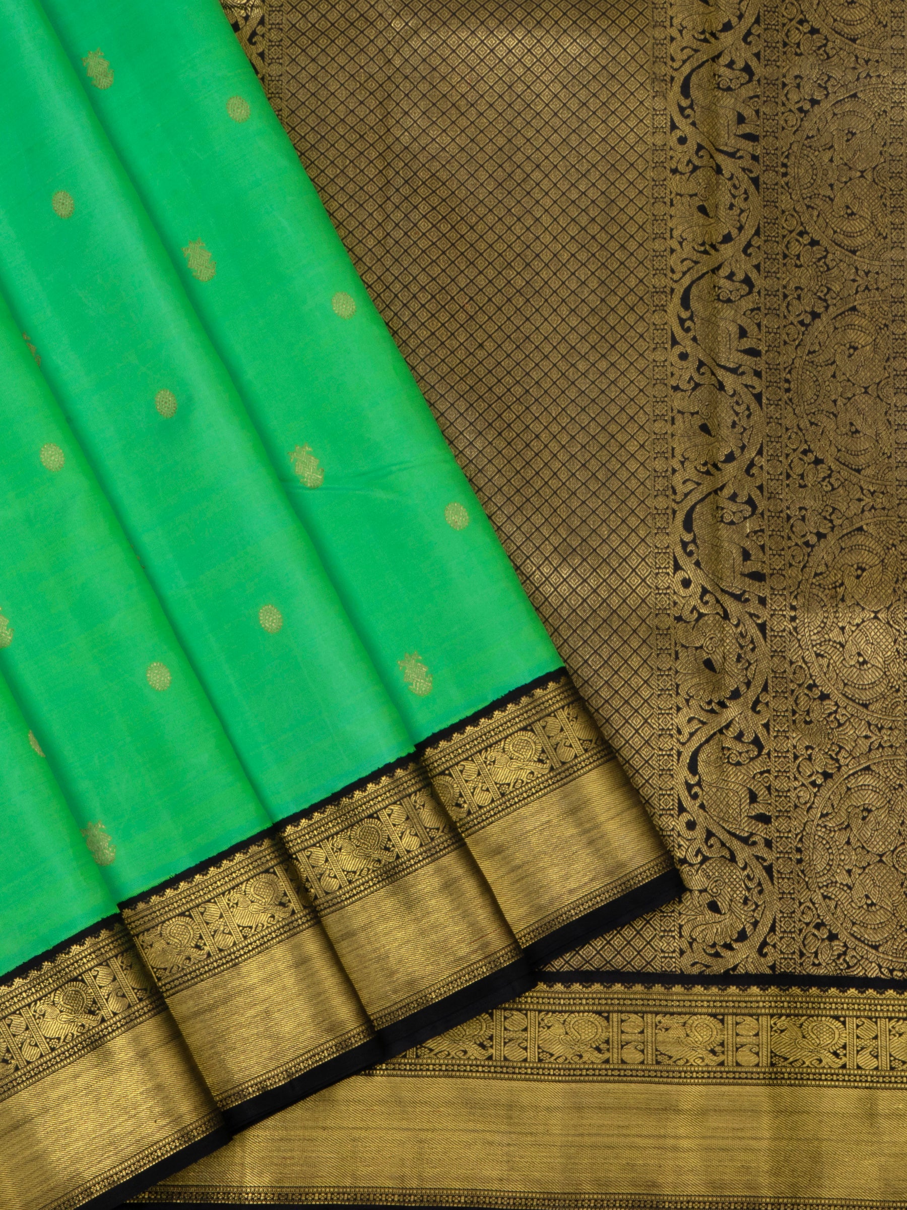 Rexona green and black kai korvai/ Kanjipuram silk Saree CLSA243