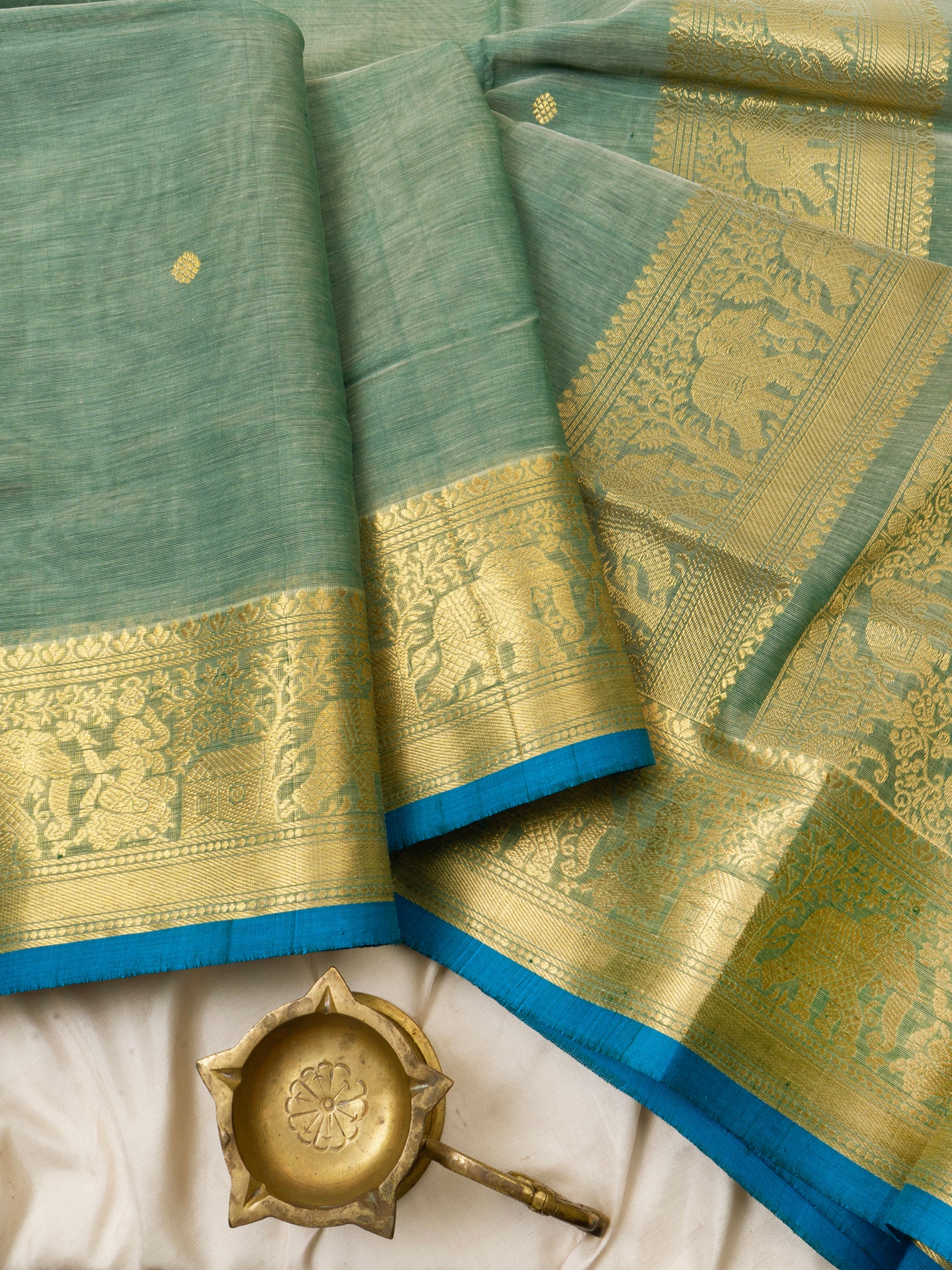Green / Silk Cotton Saree CLSA2904
