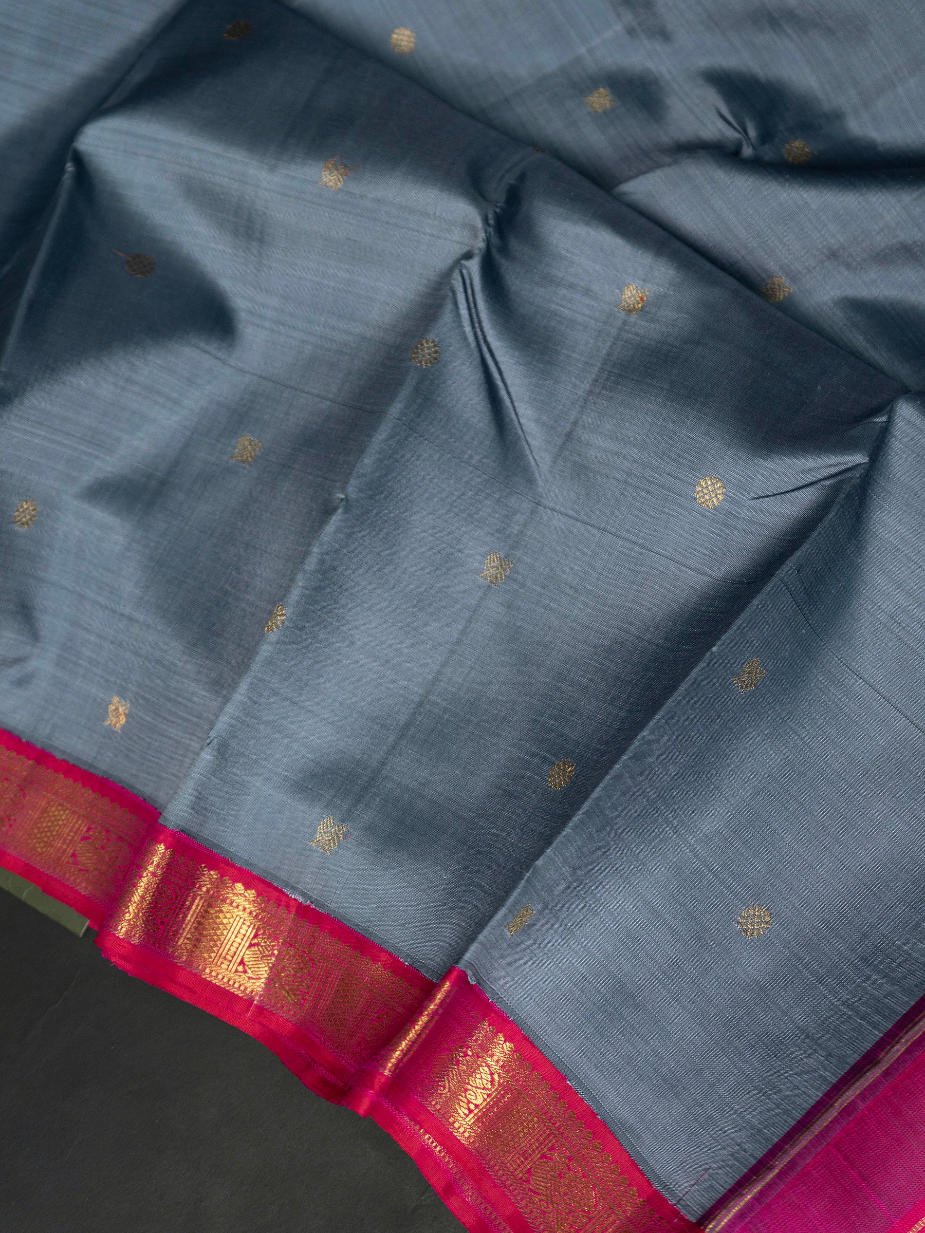 Grey and pink kai korvai small border/ Kanjipuram Saree CLSA3179