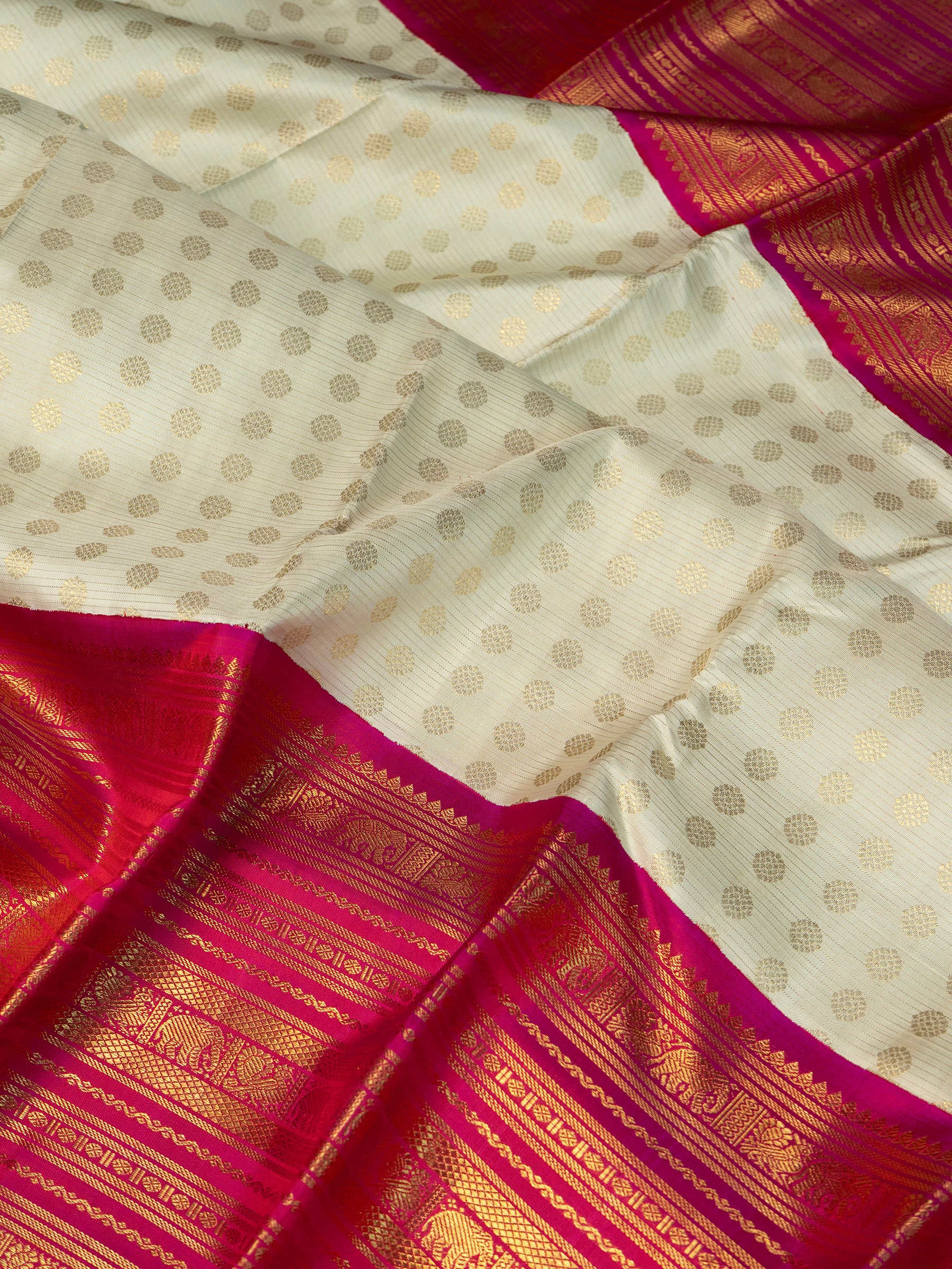 Off white zari butta and varisapet border kai korvai/ Kanjipuram Saree CLSA3776