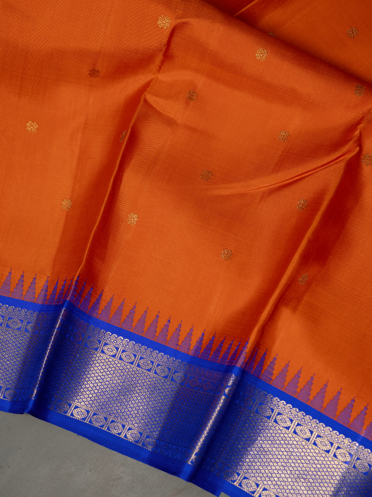 Orange and blue kai korvai unique pallu/ Kanjipuram Silk Saree CLSA4445