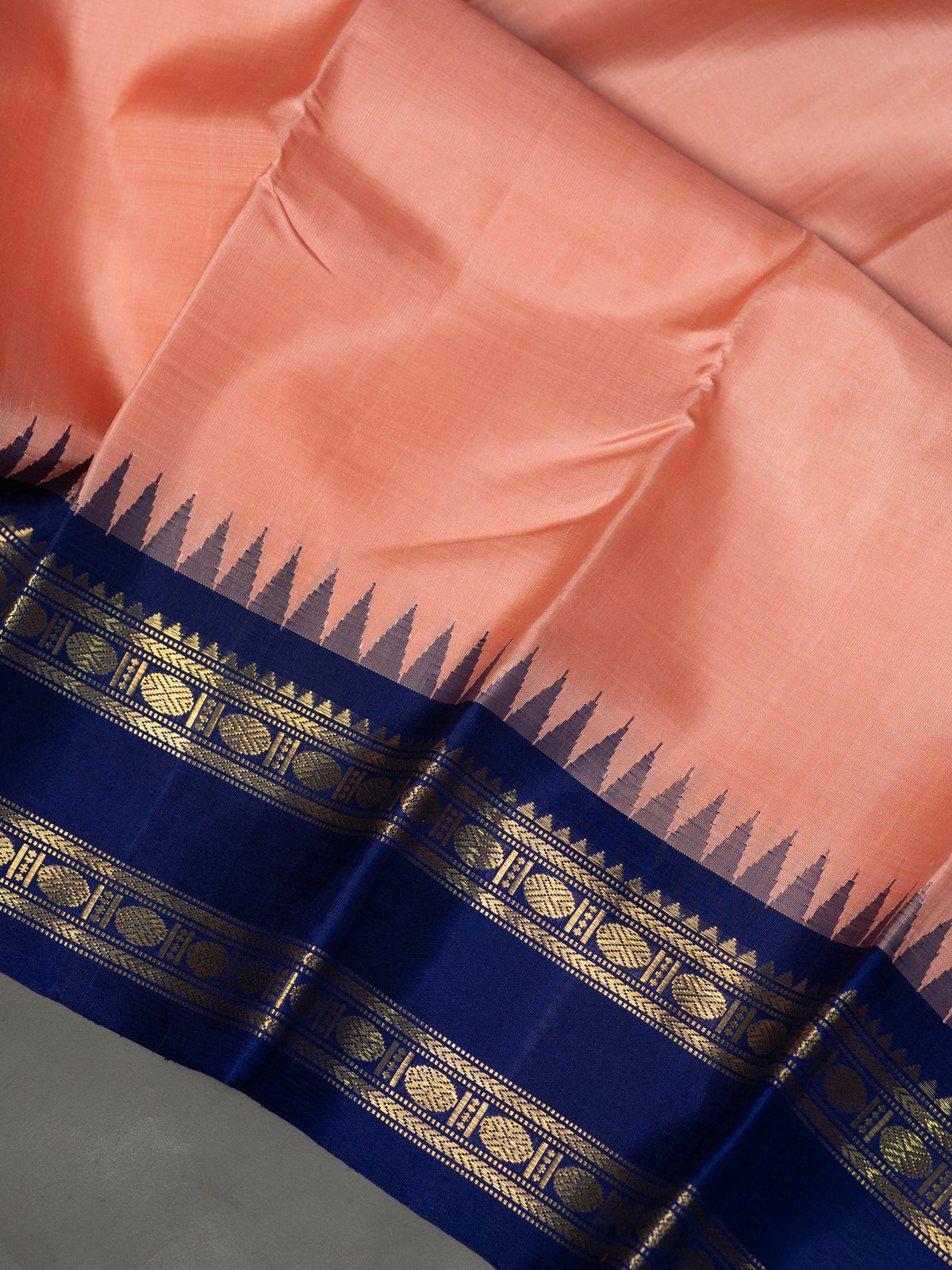 Unusual pastel /Kanjipuram Silk Saree CLSA4493