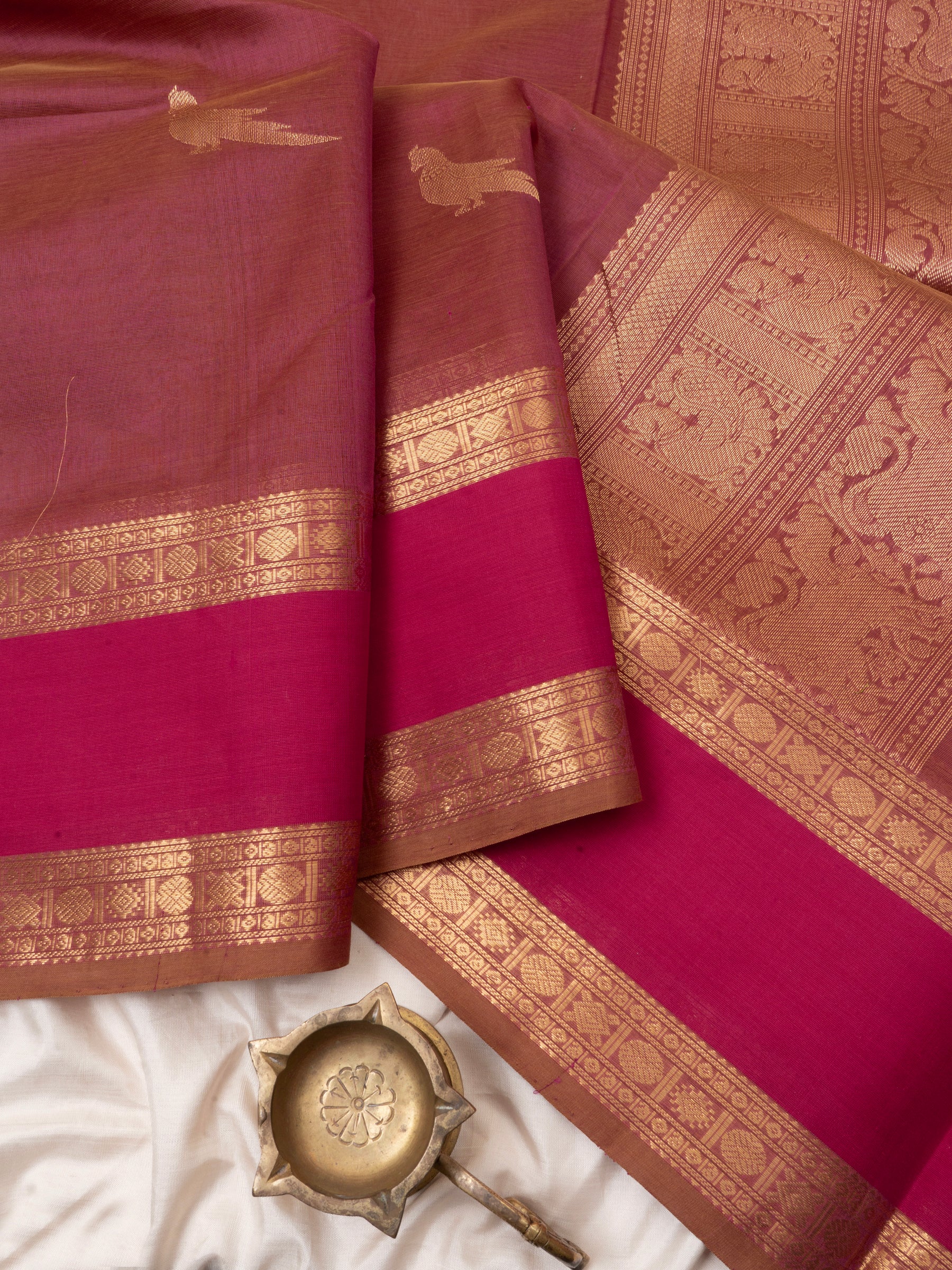 Onion pink killi butta/ Silk Cotton Saree CLSA5217