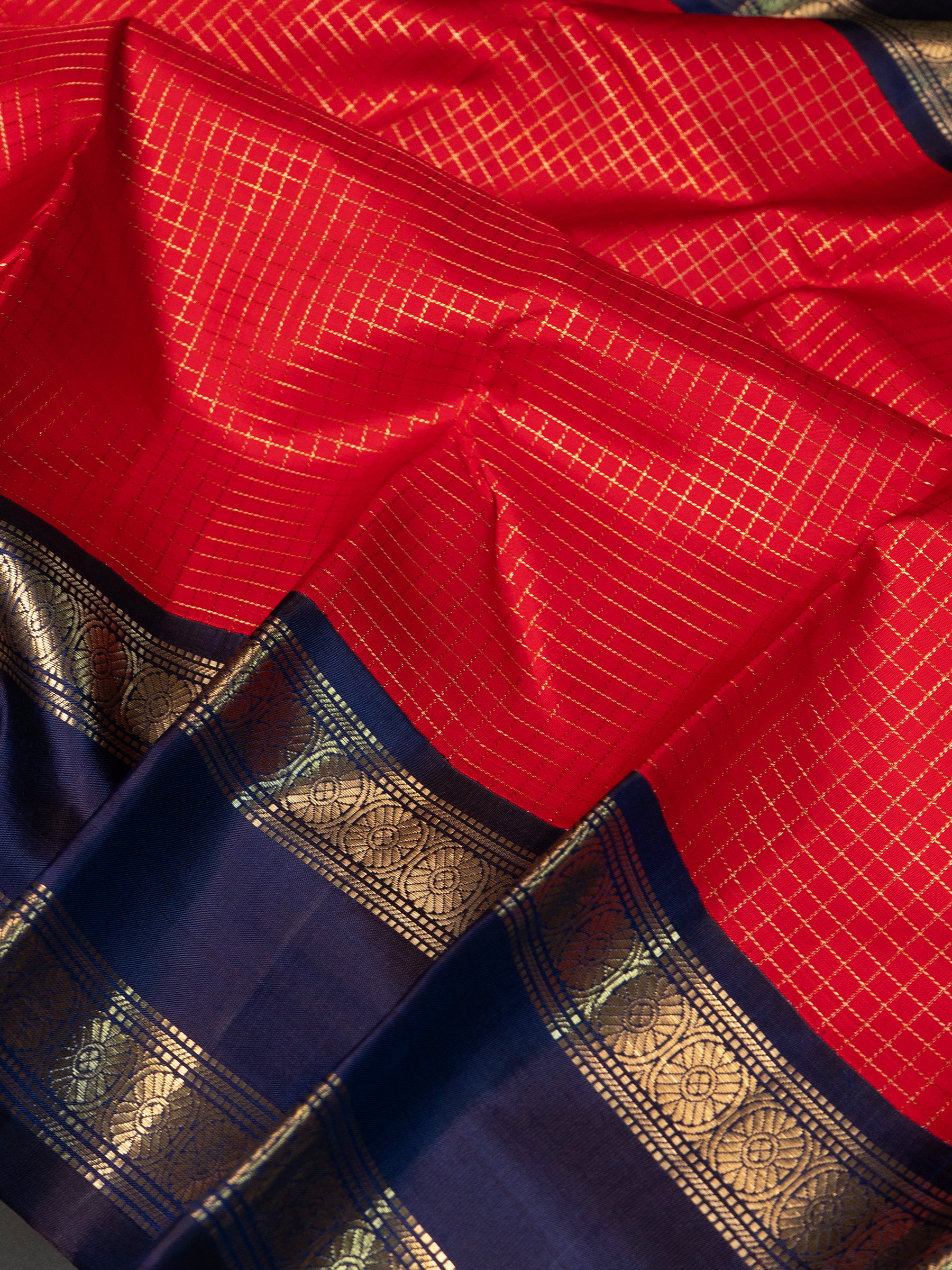 Red zari kattam and blue rettapet border/ Kanjipuram Saree CLSA6088
