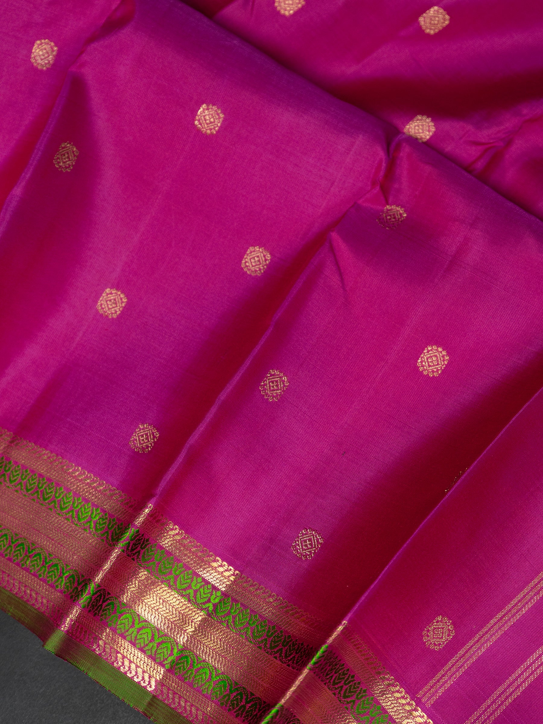 Pink varisapet border/ Kanjipuram Saree CLSA6193