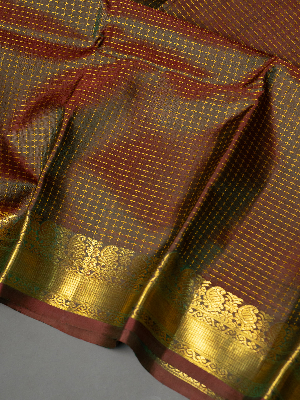 Plus Butta 2g Zari Kanjipuram Silk Saree CLSA9128
