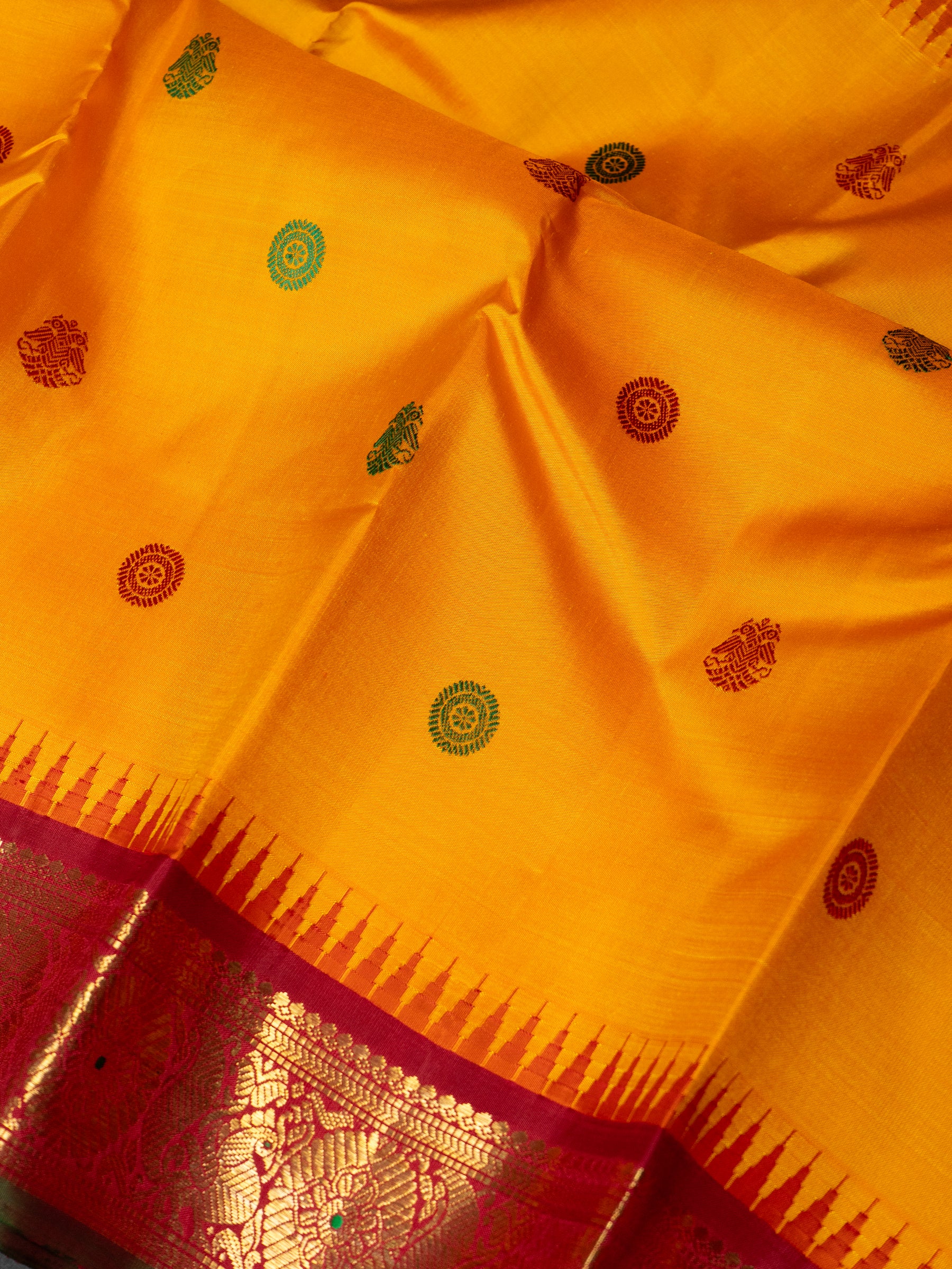 Mango yellow thread Butta / pure Kanjipuram Saree CLSA9279