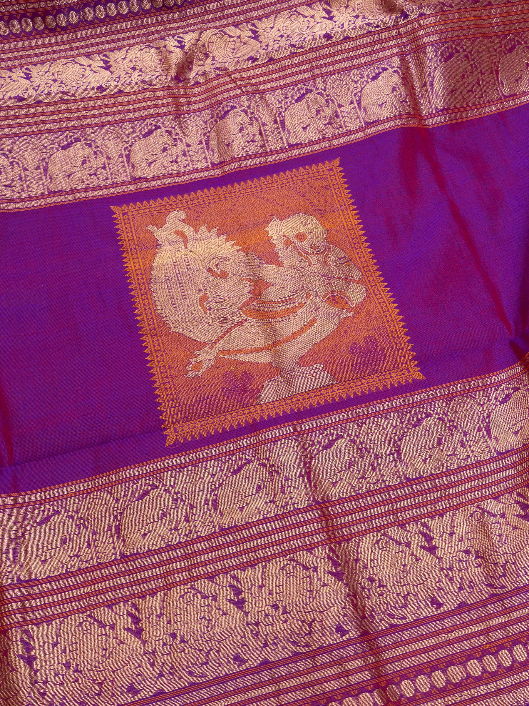 Purple unique pallu/ Silk Cotton Saree CLSA9565