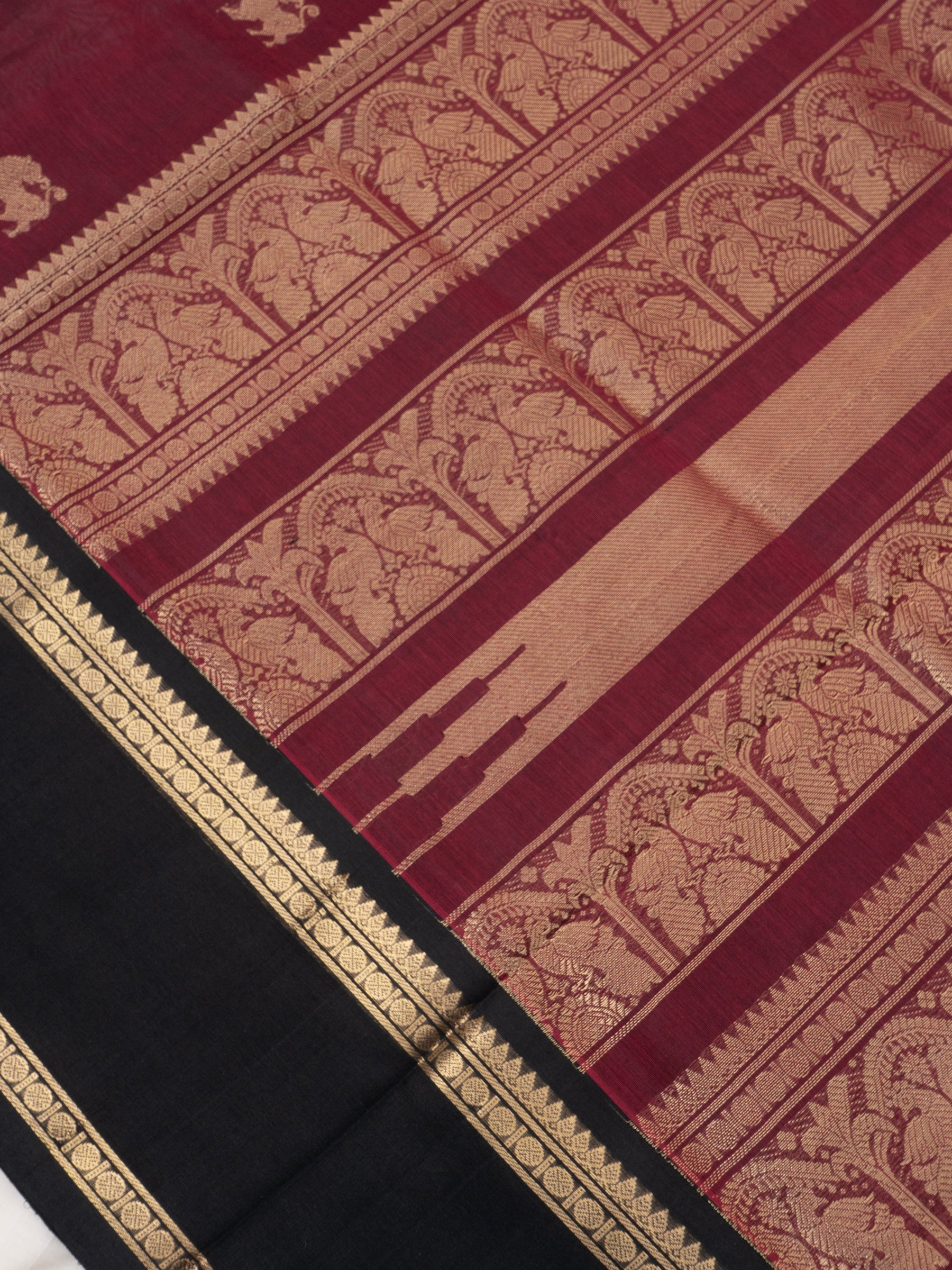 Deep Araku yazhli butta / Silk Cotton Saree CLSA9680