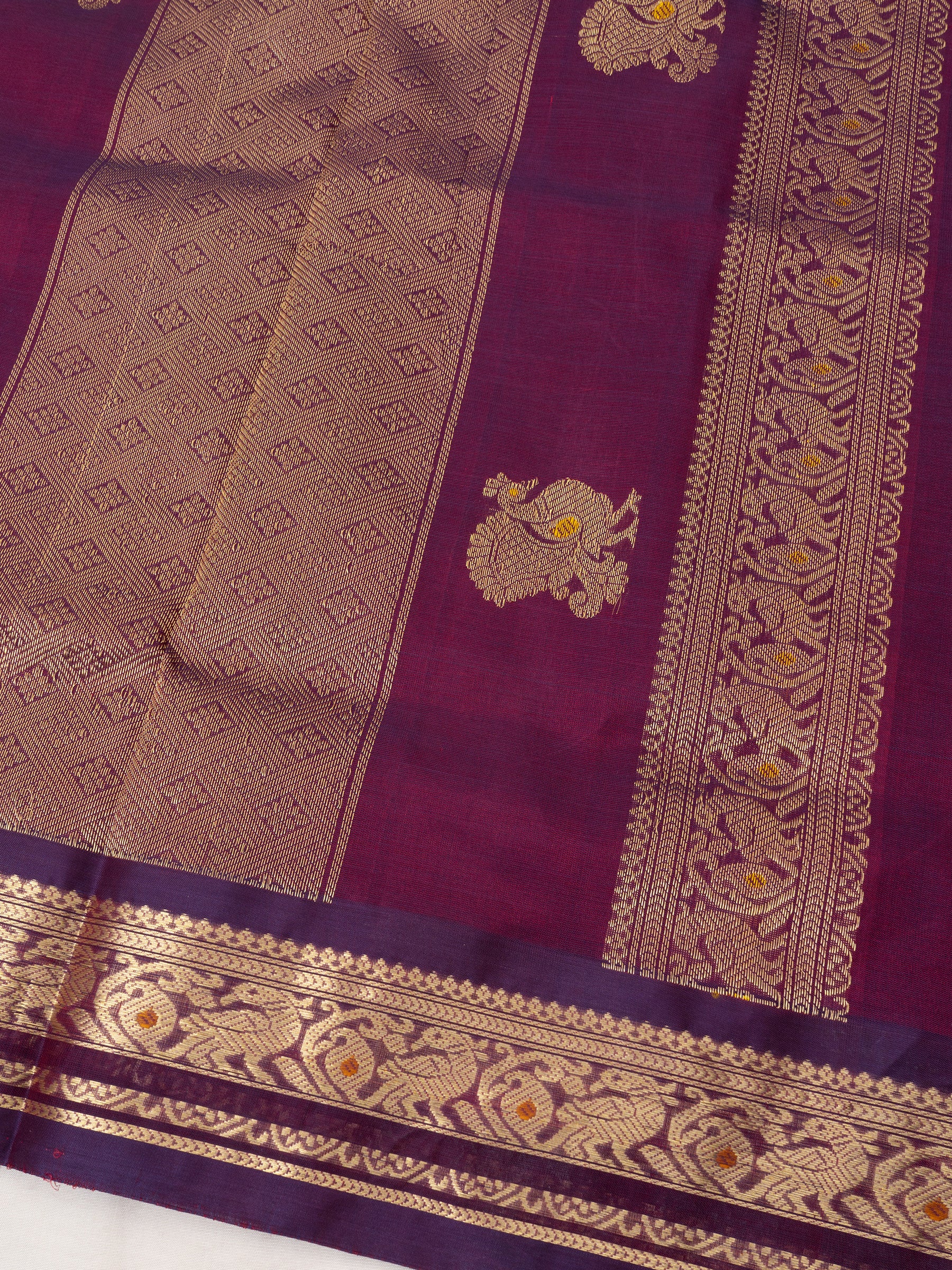 Deep purple vintage kattam / Silk Cotton Saree CLSA9741