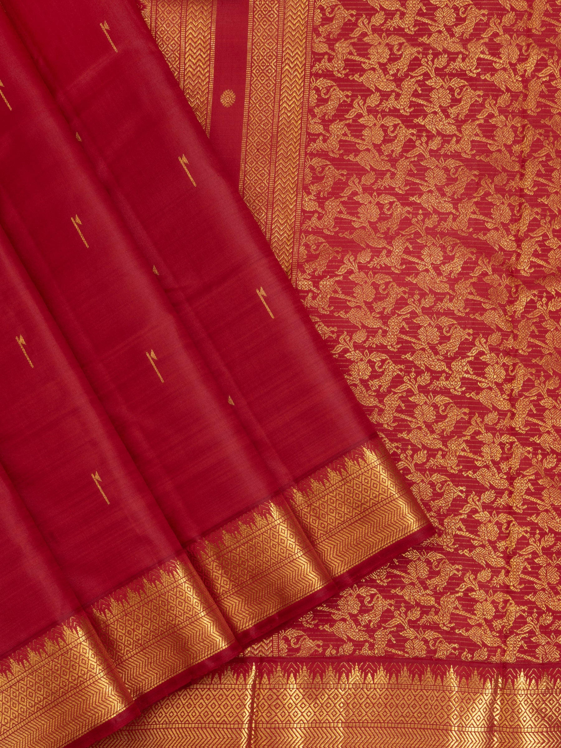Red vanasingaram pallu / Arani Silk CL9943