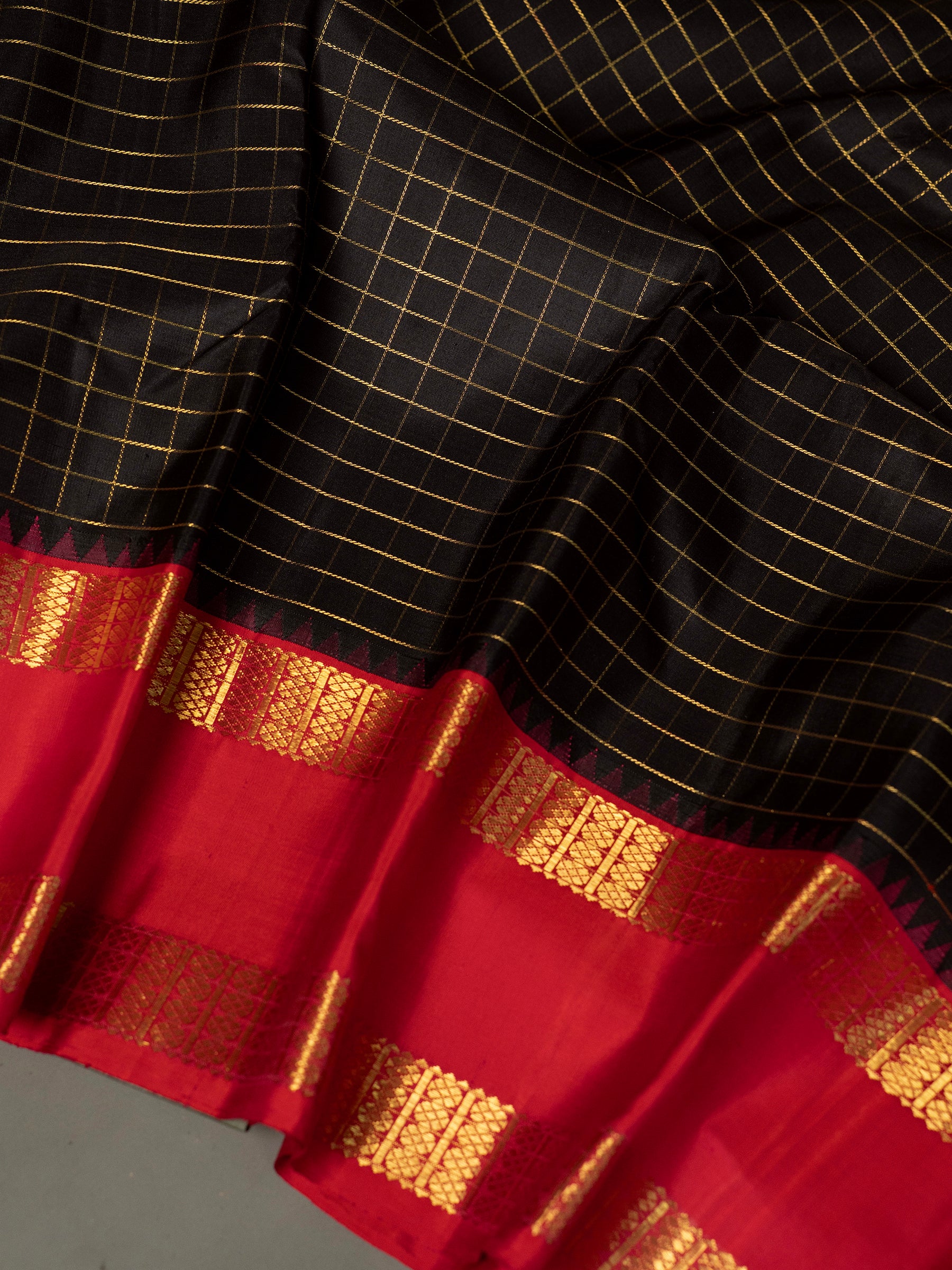 Vintage table Palla Korvai  / Kanjipuram Silk Saree CLSA11600
