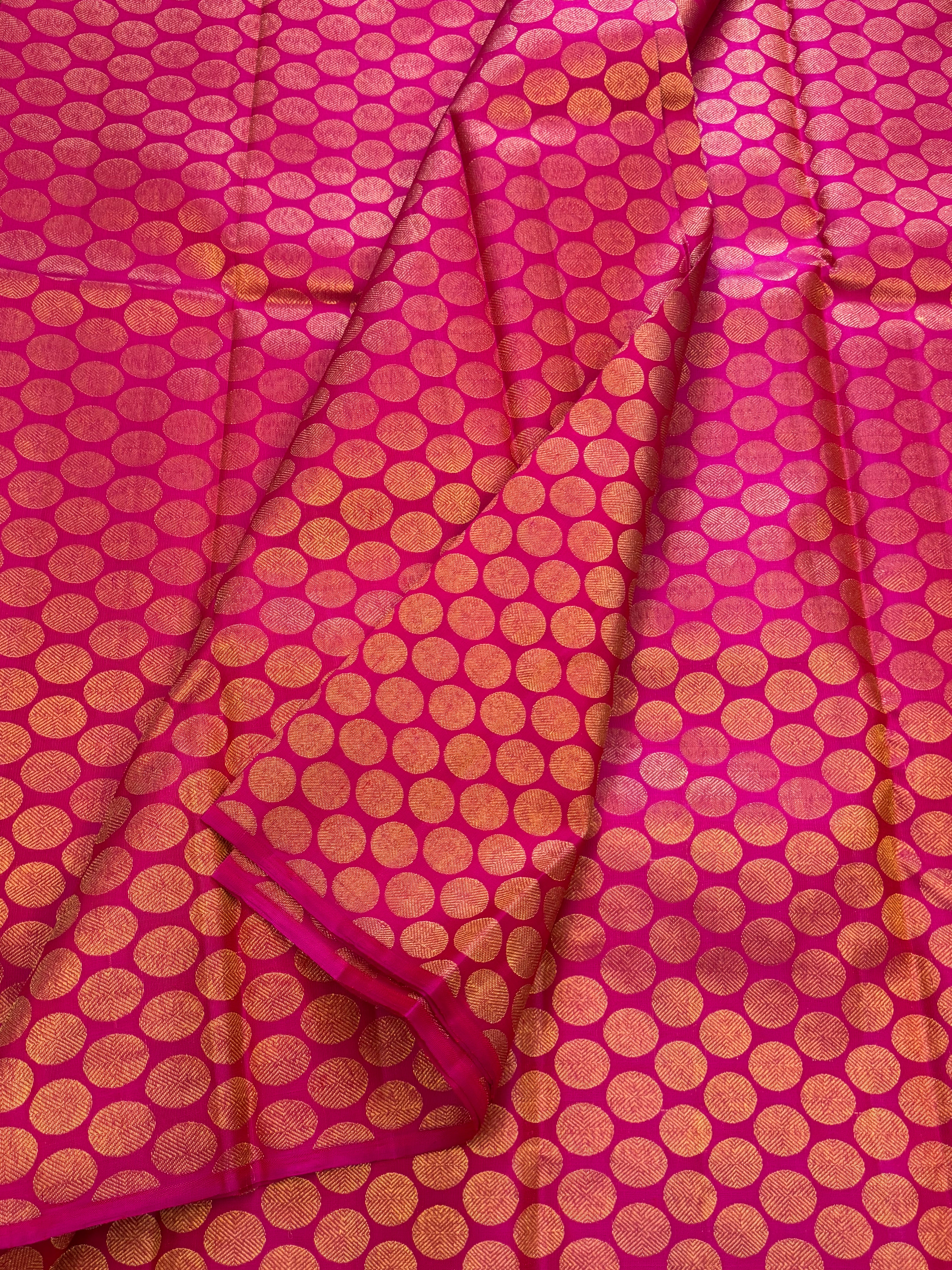 Pink shot zari round butta / Kanjipuram blouse fabric (per metre)