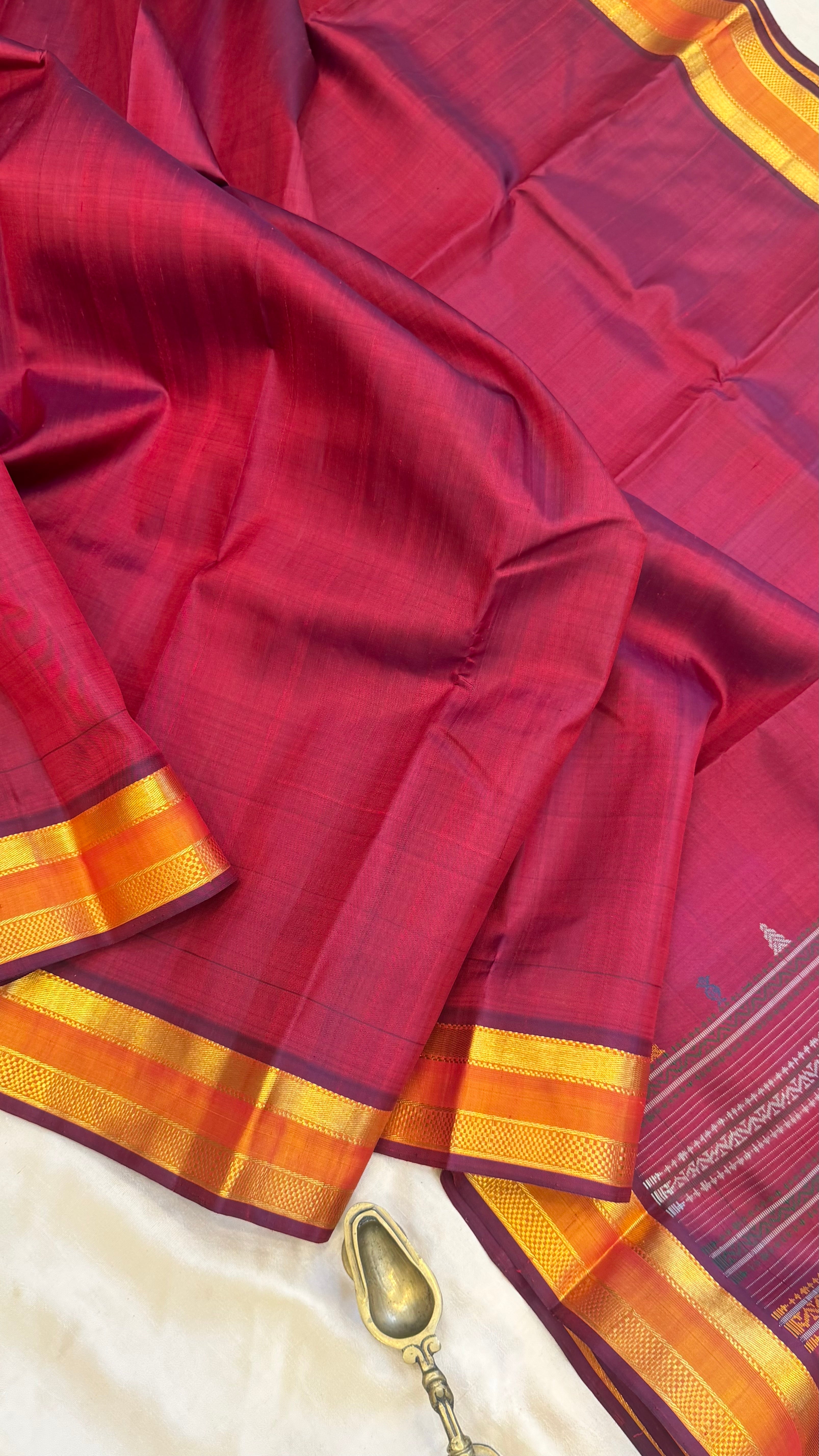Araku thread work unique pallu / Arani silk