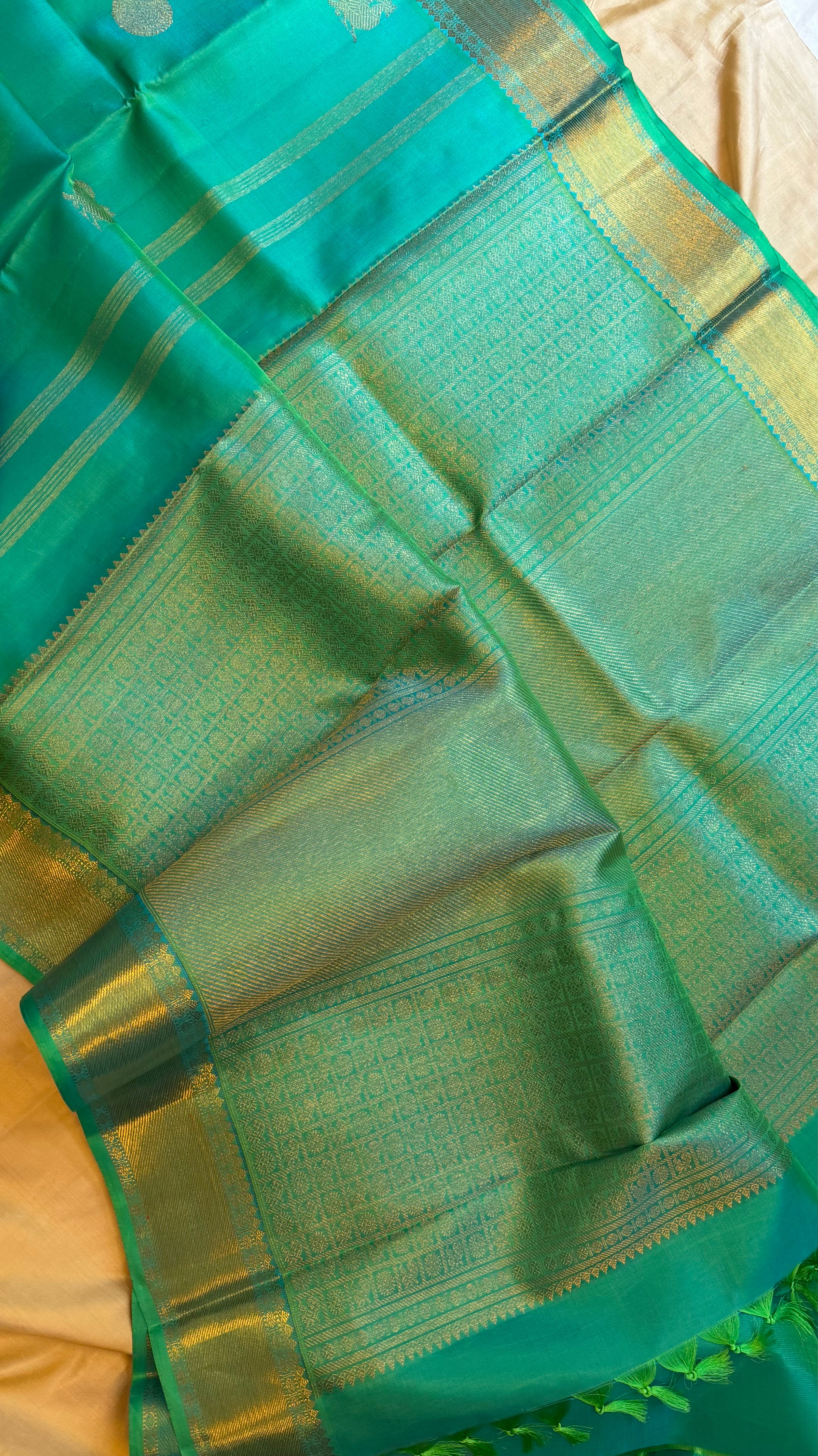Sea blue Annam Chakram Butta / Kanjipuram silk CLSA9644