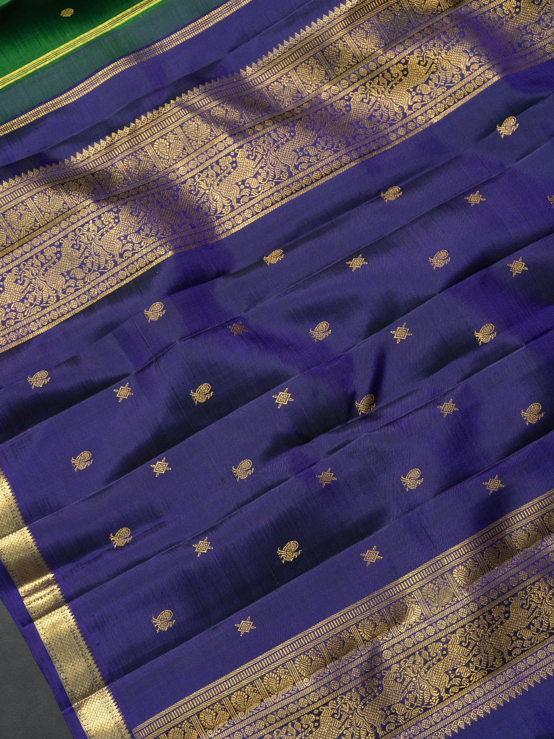 Green small border Kanjipuram Saree CLSA10005