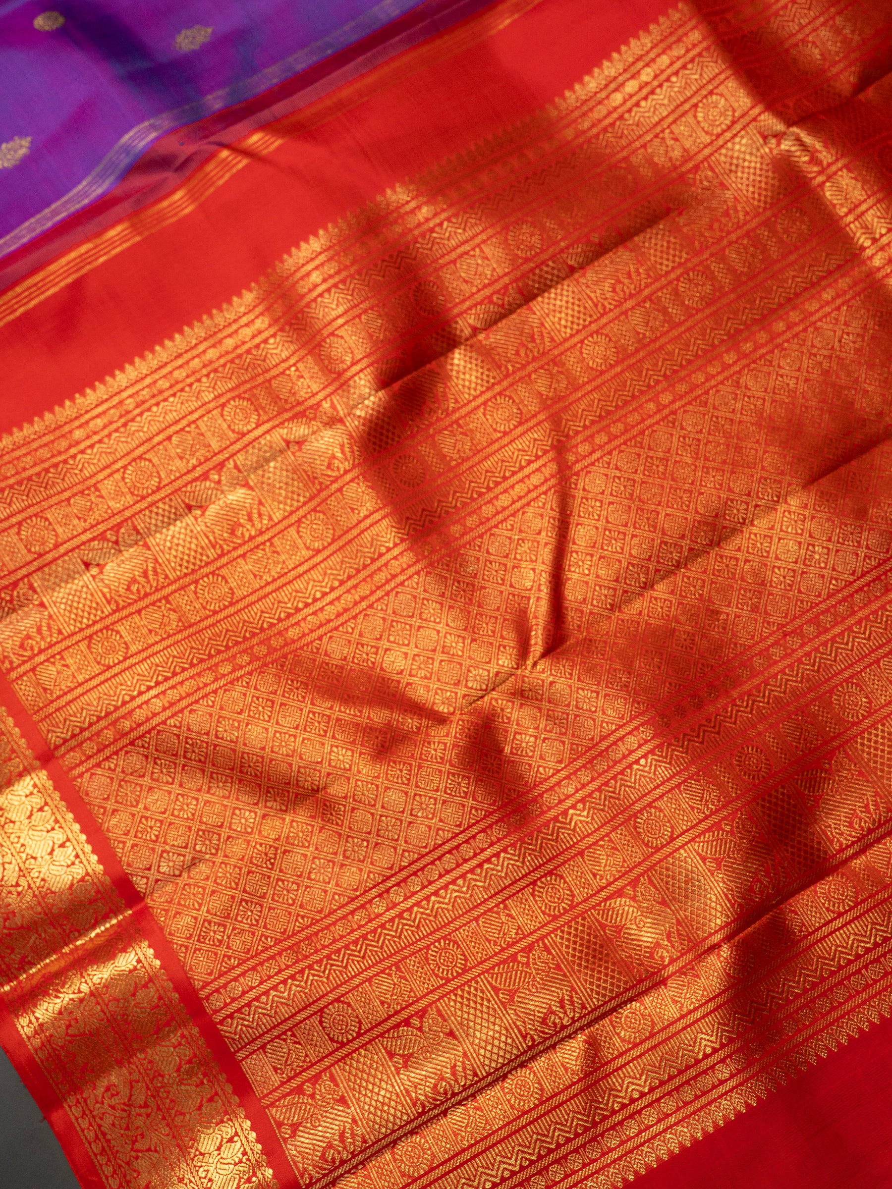 Purple shot Korvai Kanjipuram Silk Saree CLSA10162