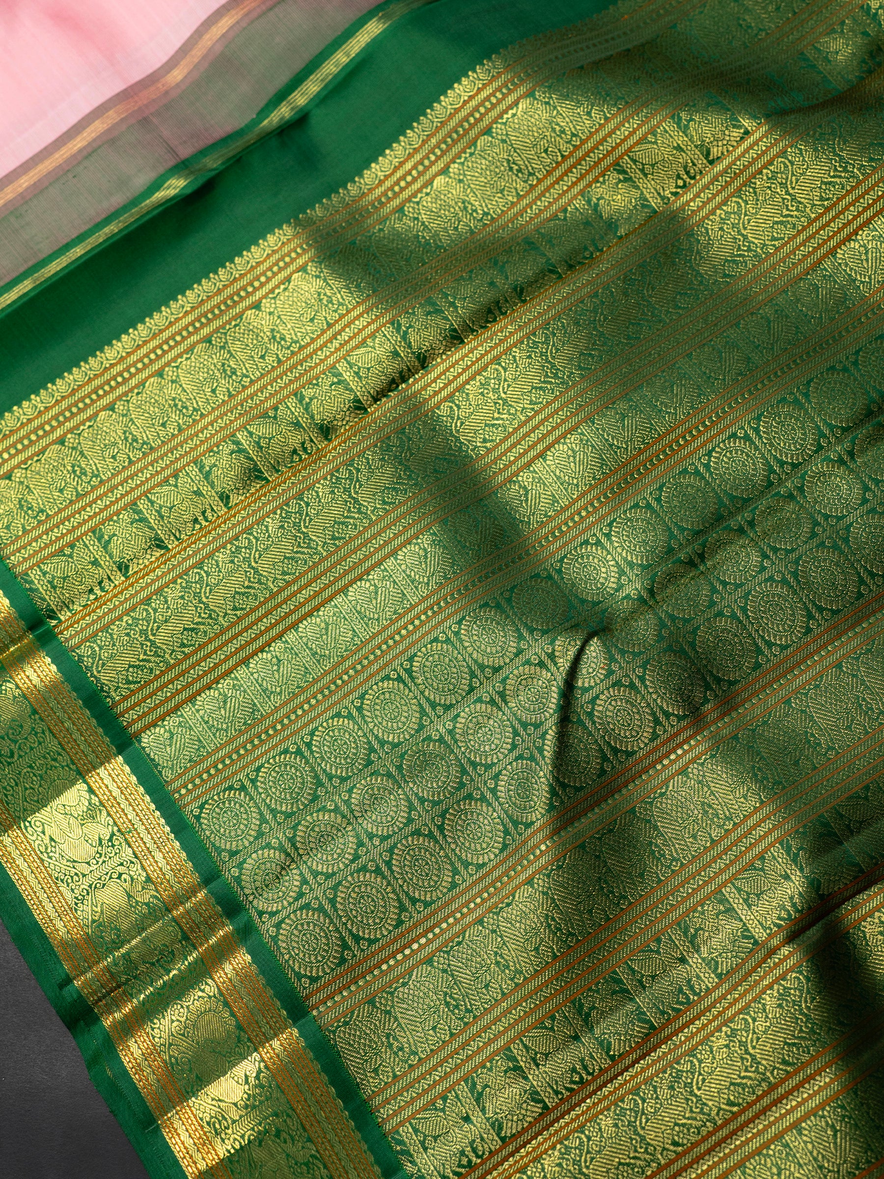 Rose milk with leaf green Korvai / Kanjipuram Silk Saree CLSA10628