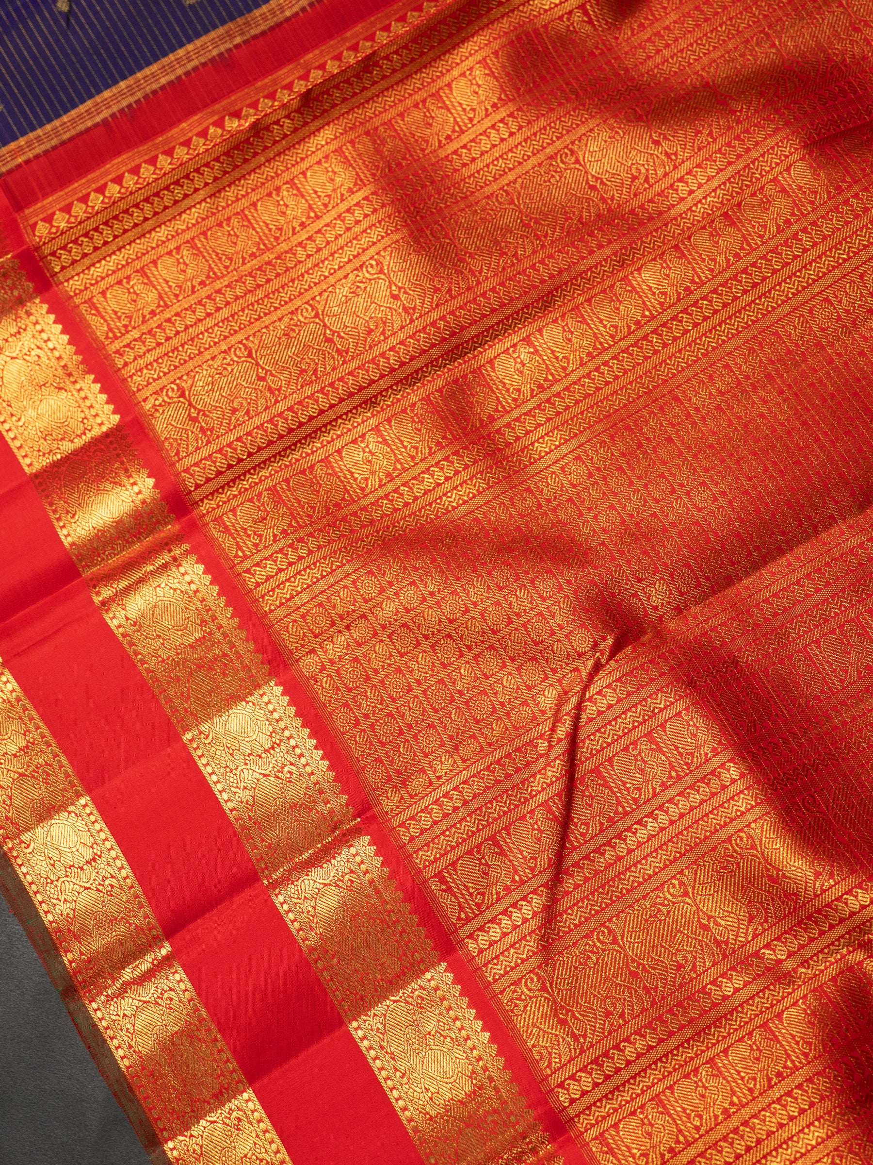 Royal blue oosi korvai Kanjipuram Silk Saree CLSA10644