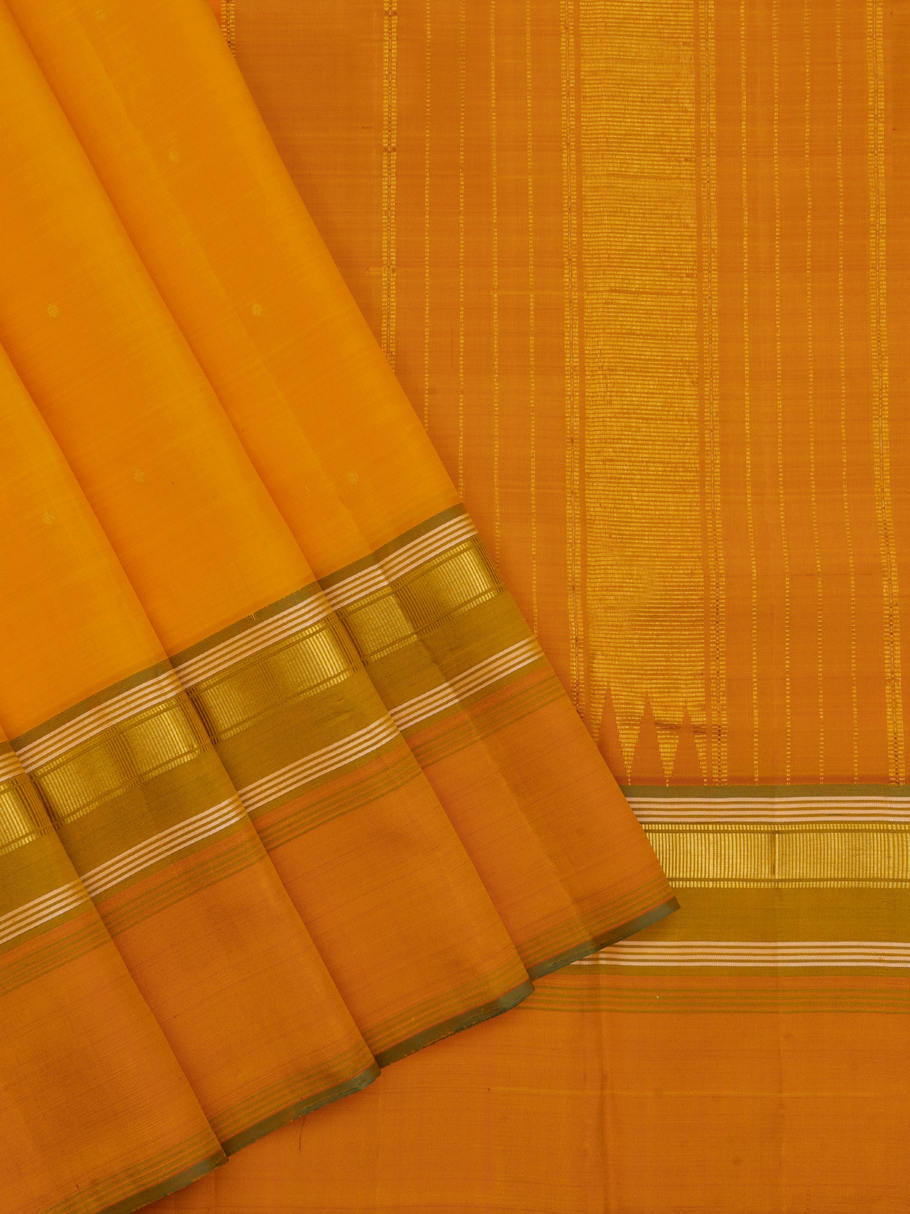 Orange kaal erangina border/ Arani Silk Saree CLSA10834