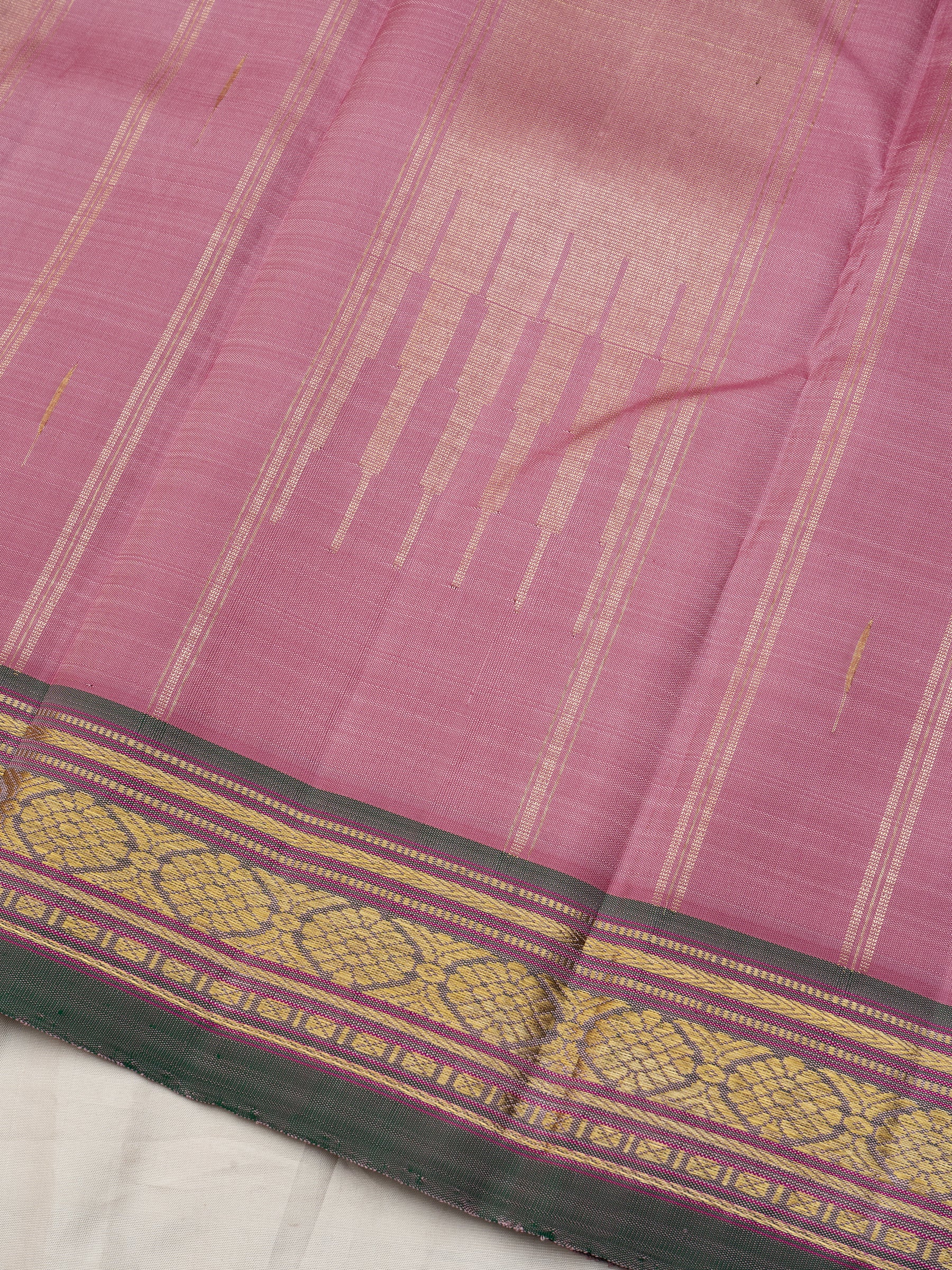 Lotus pink malli moggu butta/Arani Silk Saree CLSA10844