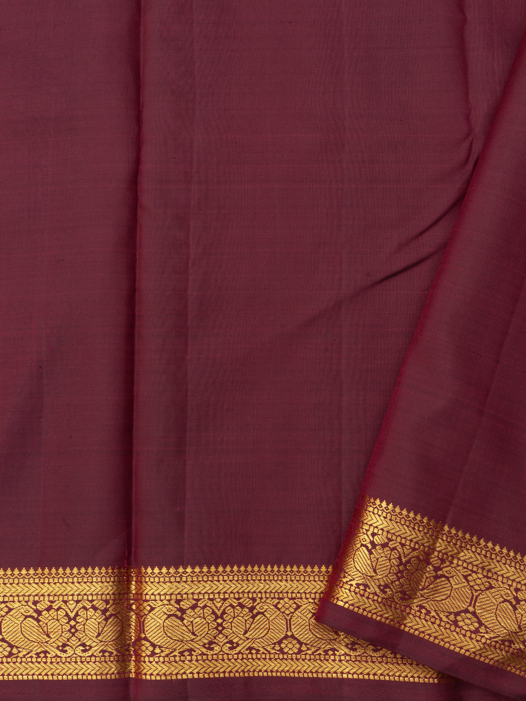 Deep Araku small border/ Arani Silk Saree