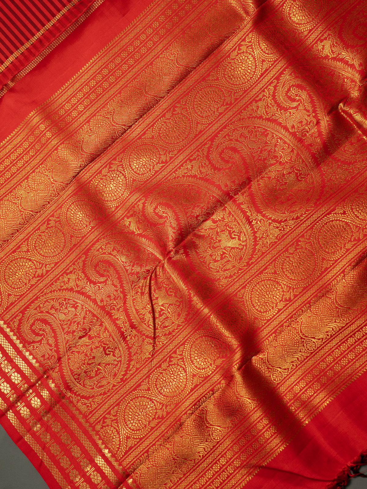 Vaalapoo savuku varisapet /Kanjipuram Silk Saree CLSA4238