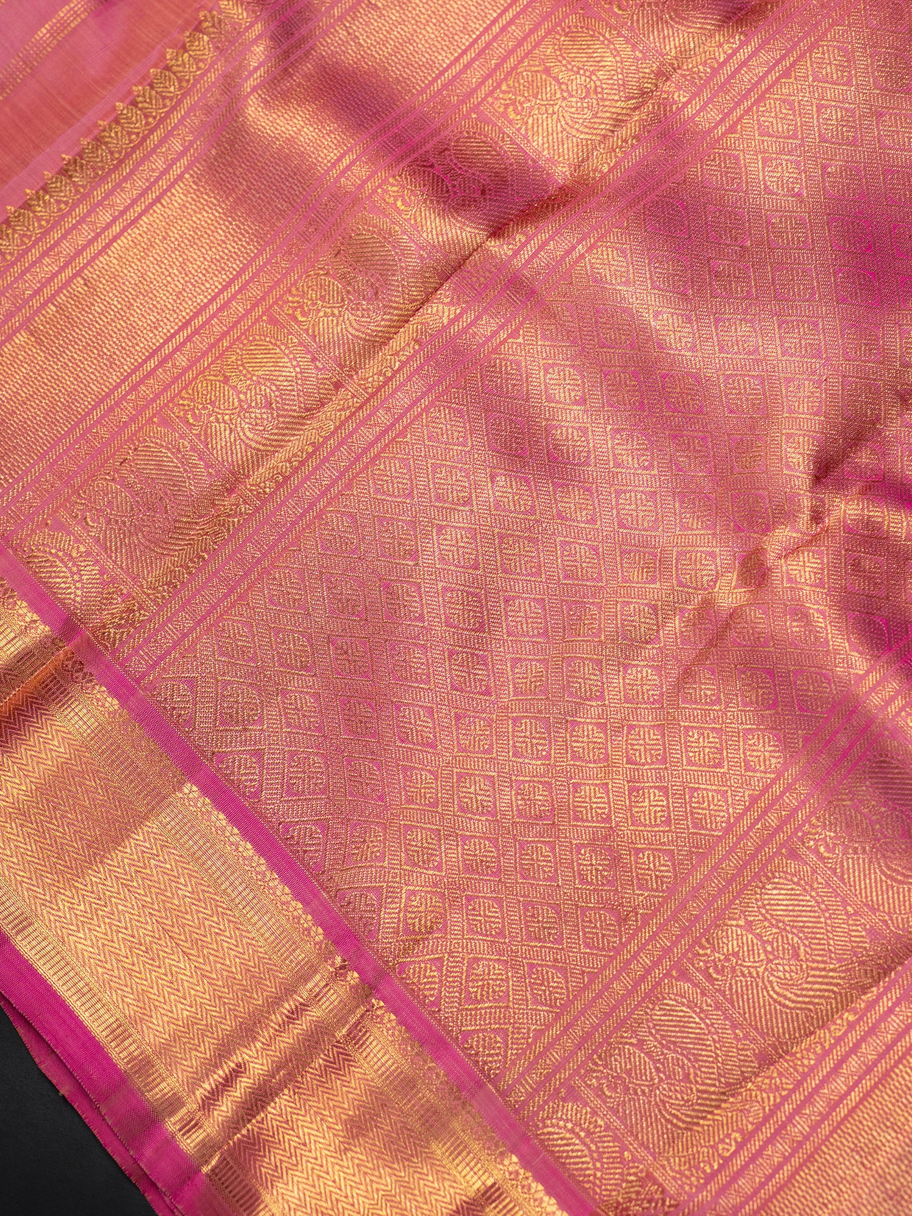 Onion pink zari kattam Kanjipuram Silk Saree CLSA5752