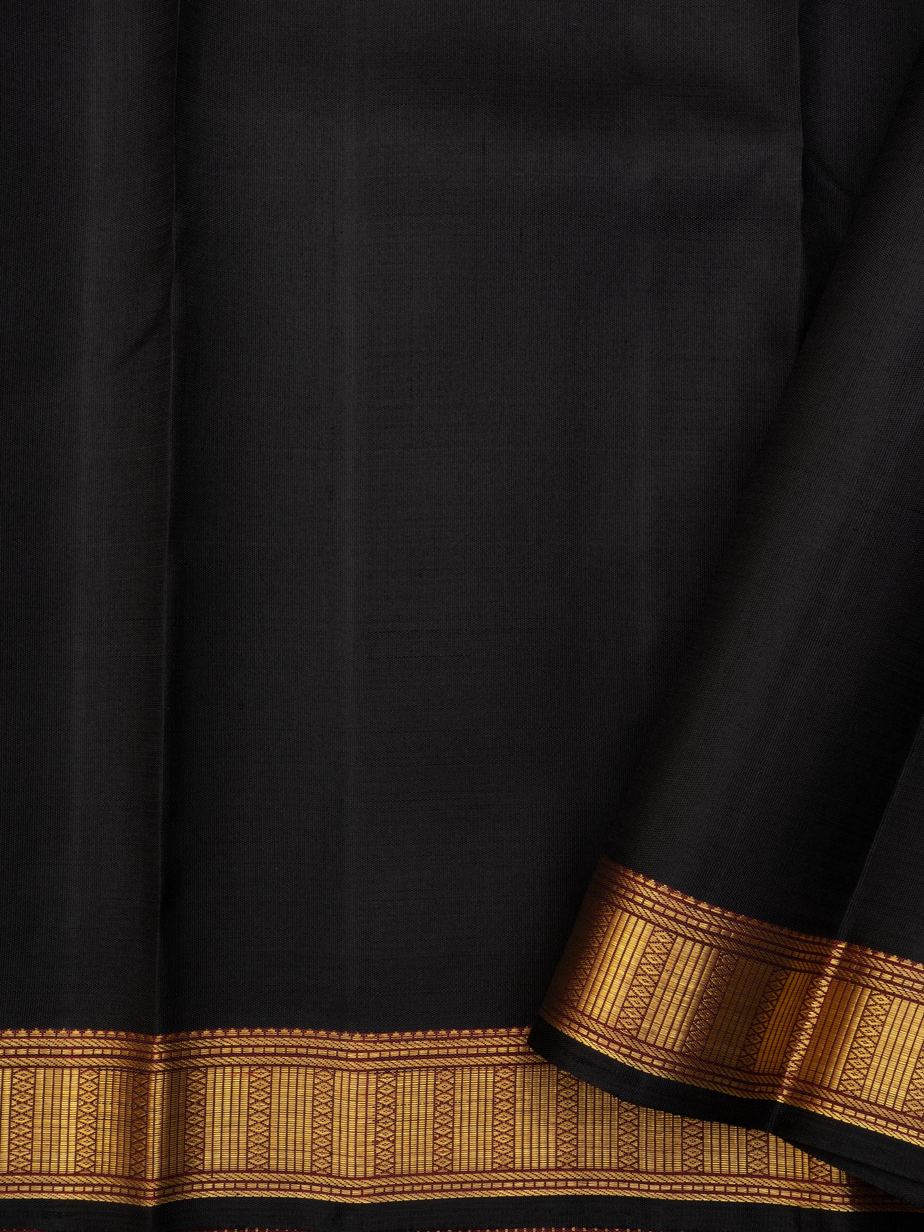 Black small border unique pallu / Kanjipuram Silk Saree CLSA6969