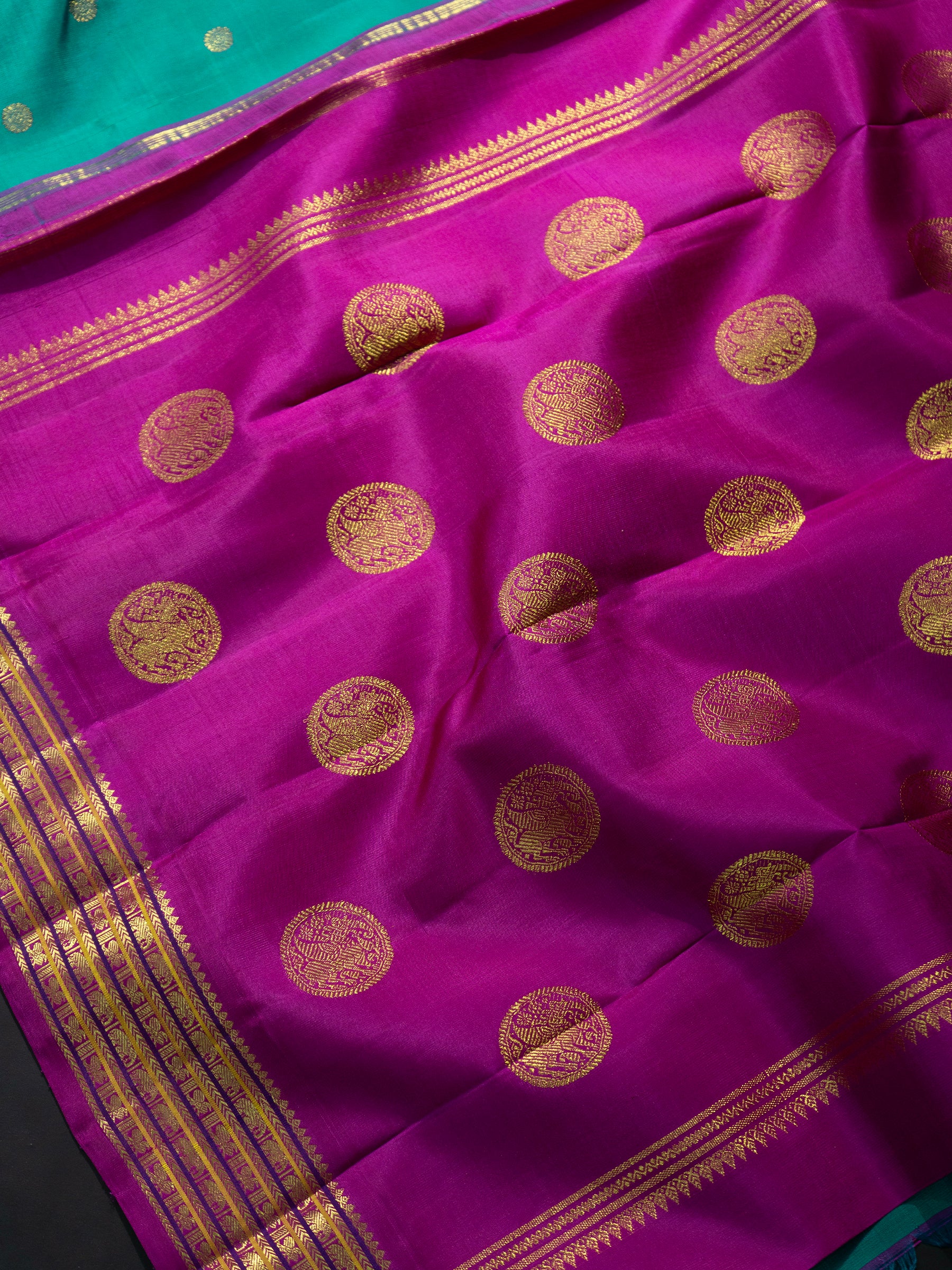 Rama green and magenta kai korvai varisapet border/ Kanjipuram Silk Saree CLSA8191