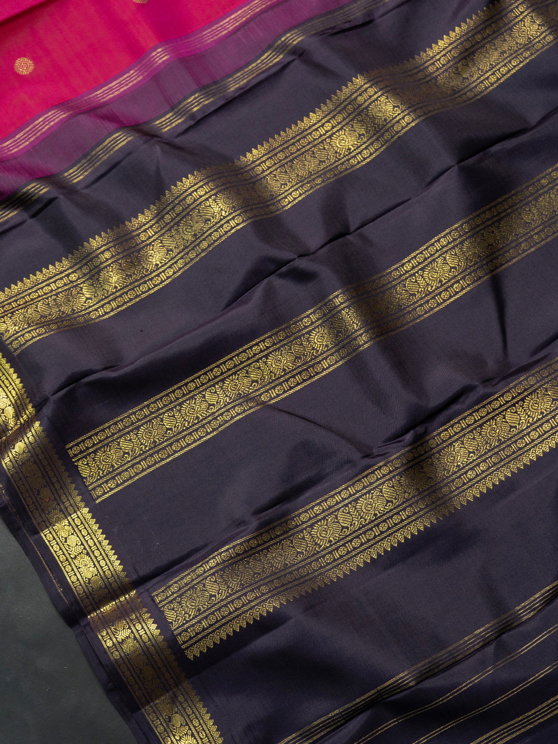 Fuchsia pink Annam chakram Butta /Kanjipuram Silk Saree CLSA8539
