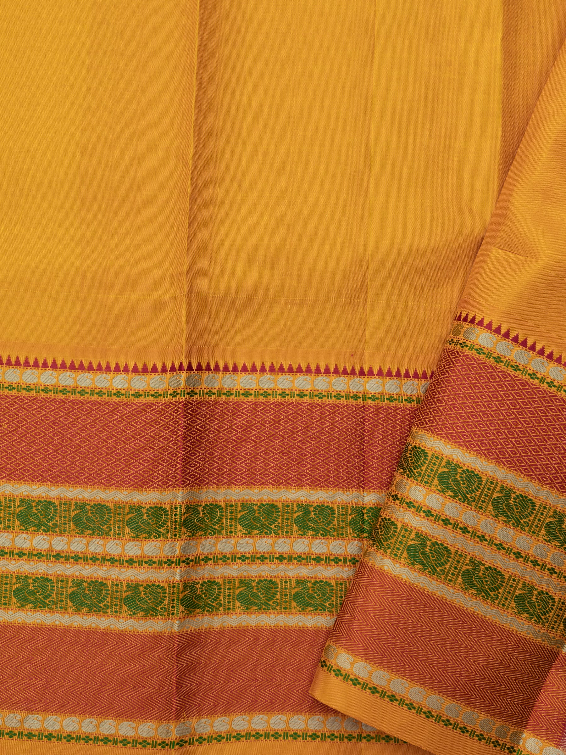 Brown kattam thread work / Arani Silk Saree CLSA8757