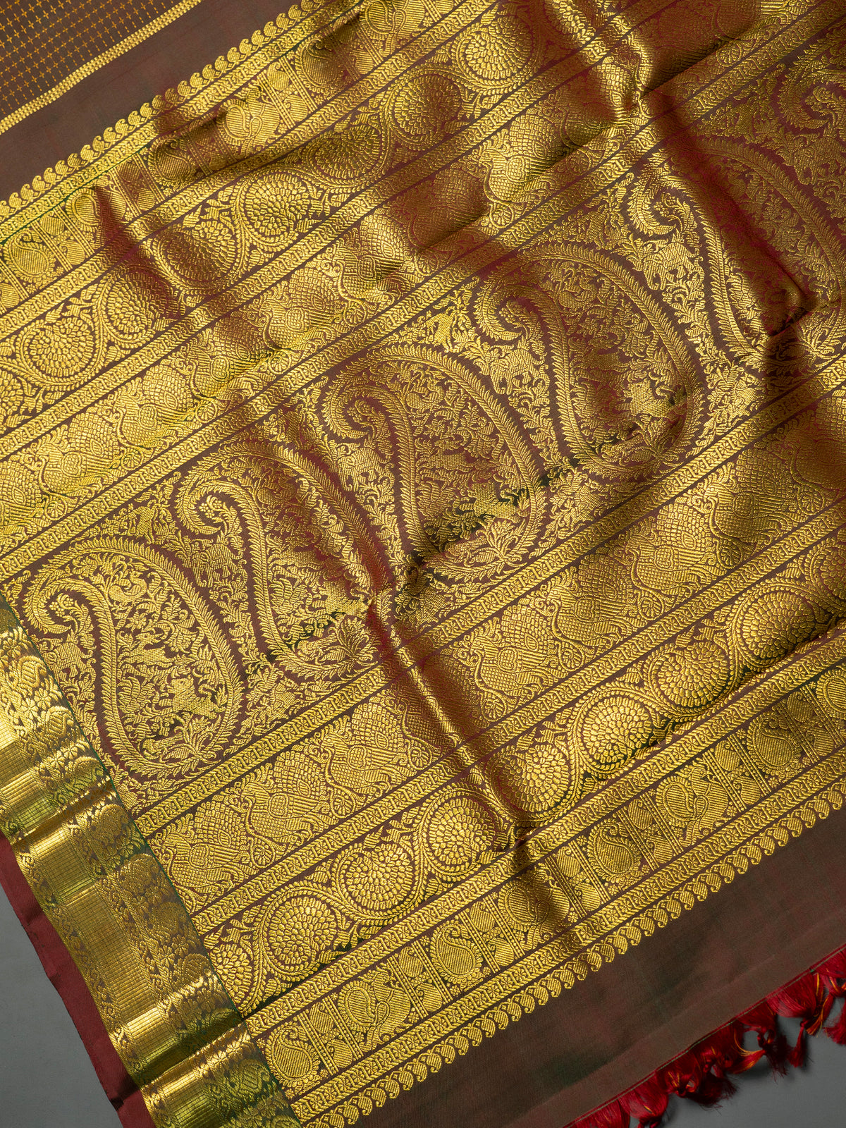Plus Butta 2g Zari Kanjipuram Silk Saree CLSA9128