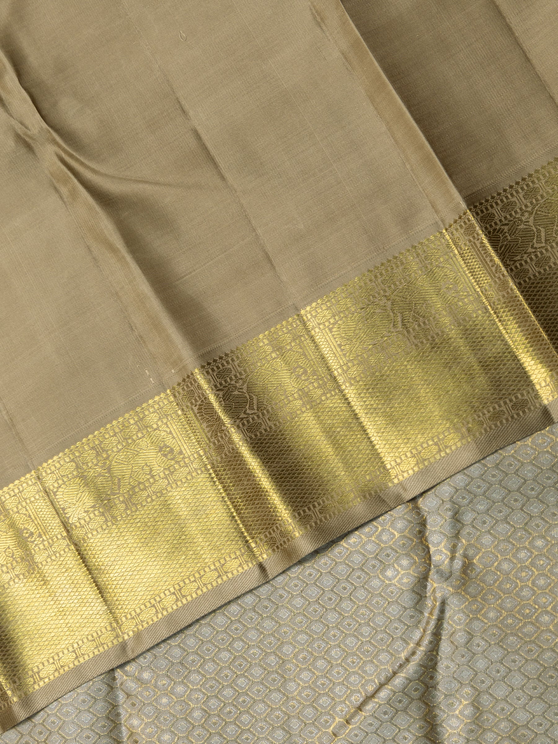 Honey comb brocade / Bridal Kanjipuram Silk Saree CLSA4204